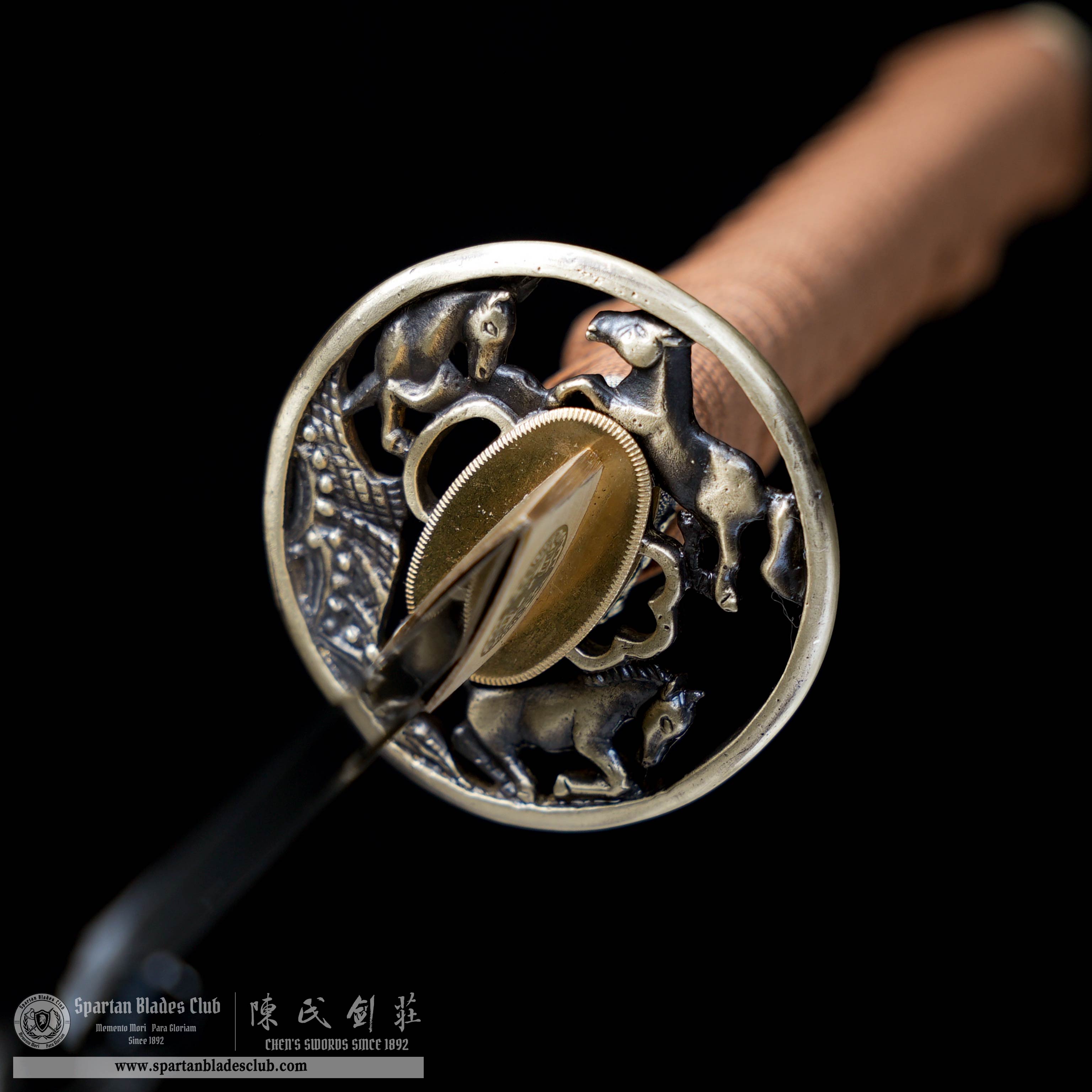 HY123 | Mokujin Satsu Blade | Katana | Damascus Steel | Natural Wood Color | Horse | Battle-Ready | Full-tang | Spartan Blades Club | CHEN'S SWORDS 1892 - Spartan Blades Club - 陳氏劍莊1892