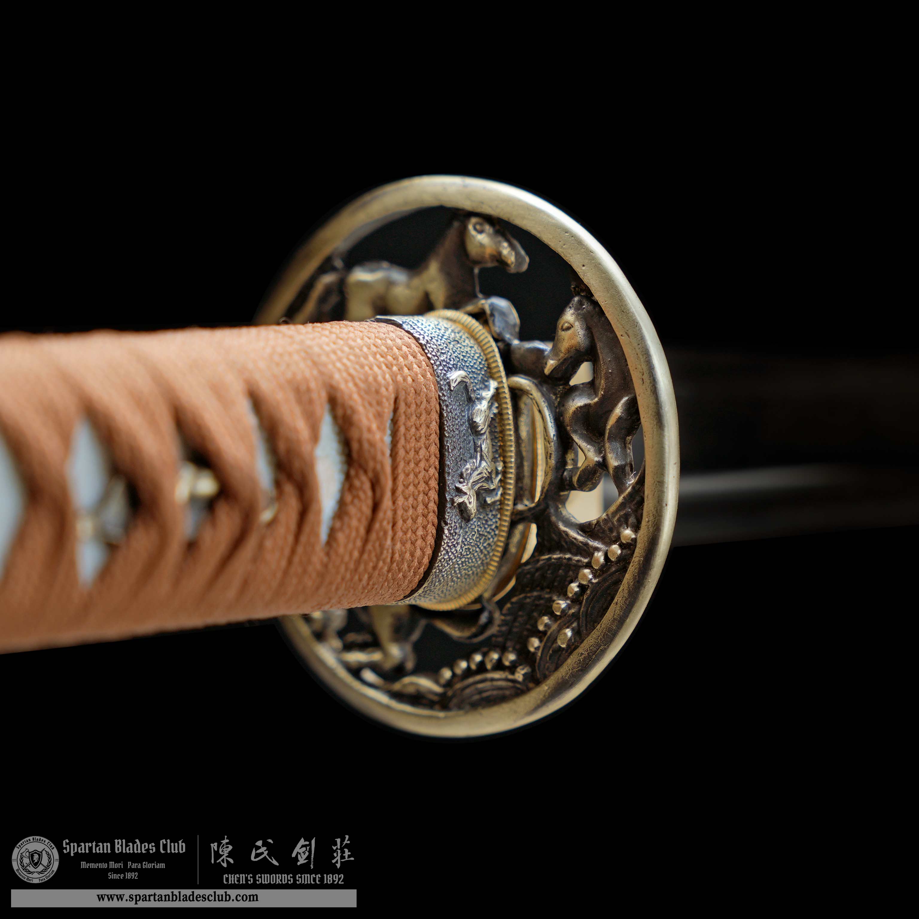 HY123 | Mokujin Satsu Blade | Katana | Damascus Steel | Natural Wood Color | Horse | Battle-Ready | Full-tang | Spartan Blades Club | CHEN'S SWORDS 1892 - Spartan Blades Club - 陳氏劍莊1892