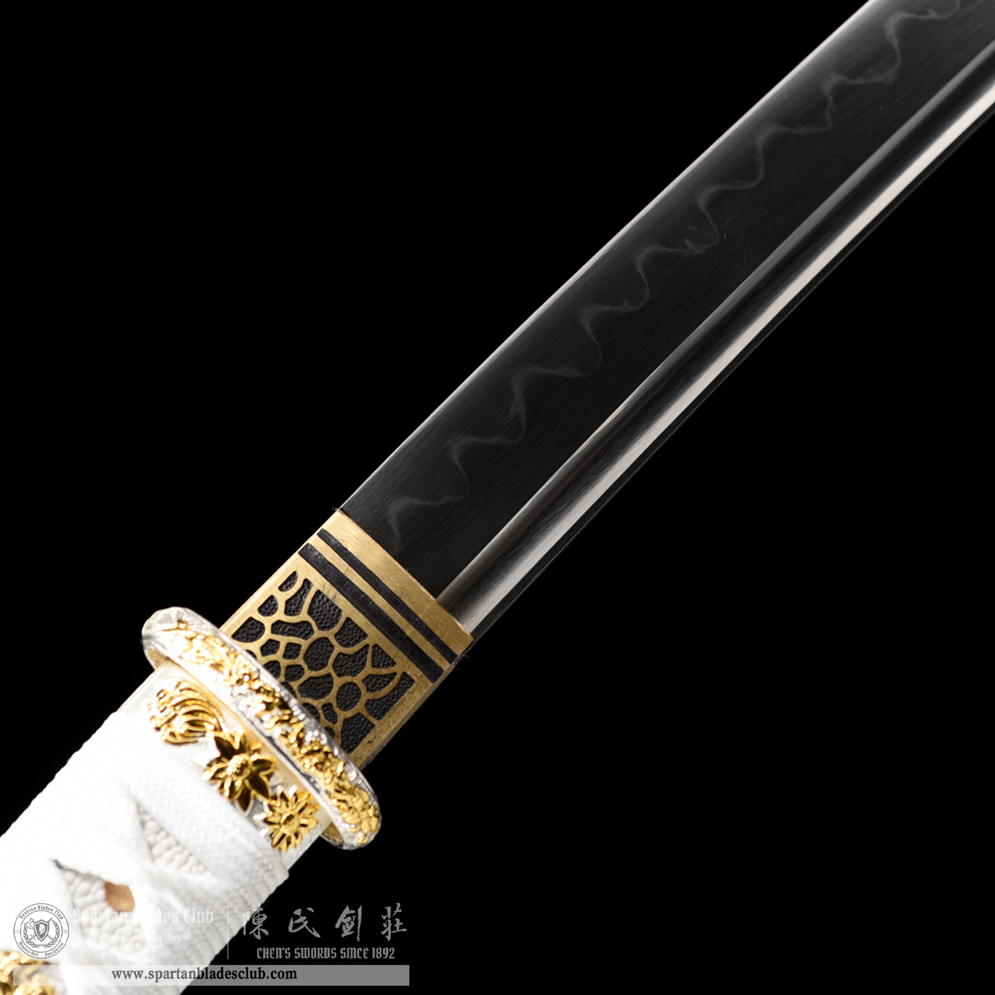 HW10 | Yin Loong Blade | Wakizashi | Chinese Loong | T10 Steel | Clay-tempered | Real Hamon | Silvery | Battle-Ready | Full-tang | Spartan Blades Club | CHEN'S SWORDS 1892 - Spartan Blades Club - 陳氏劍莊1892