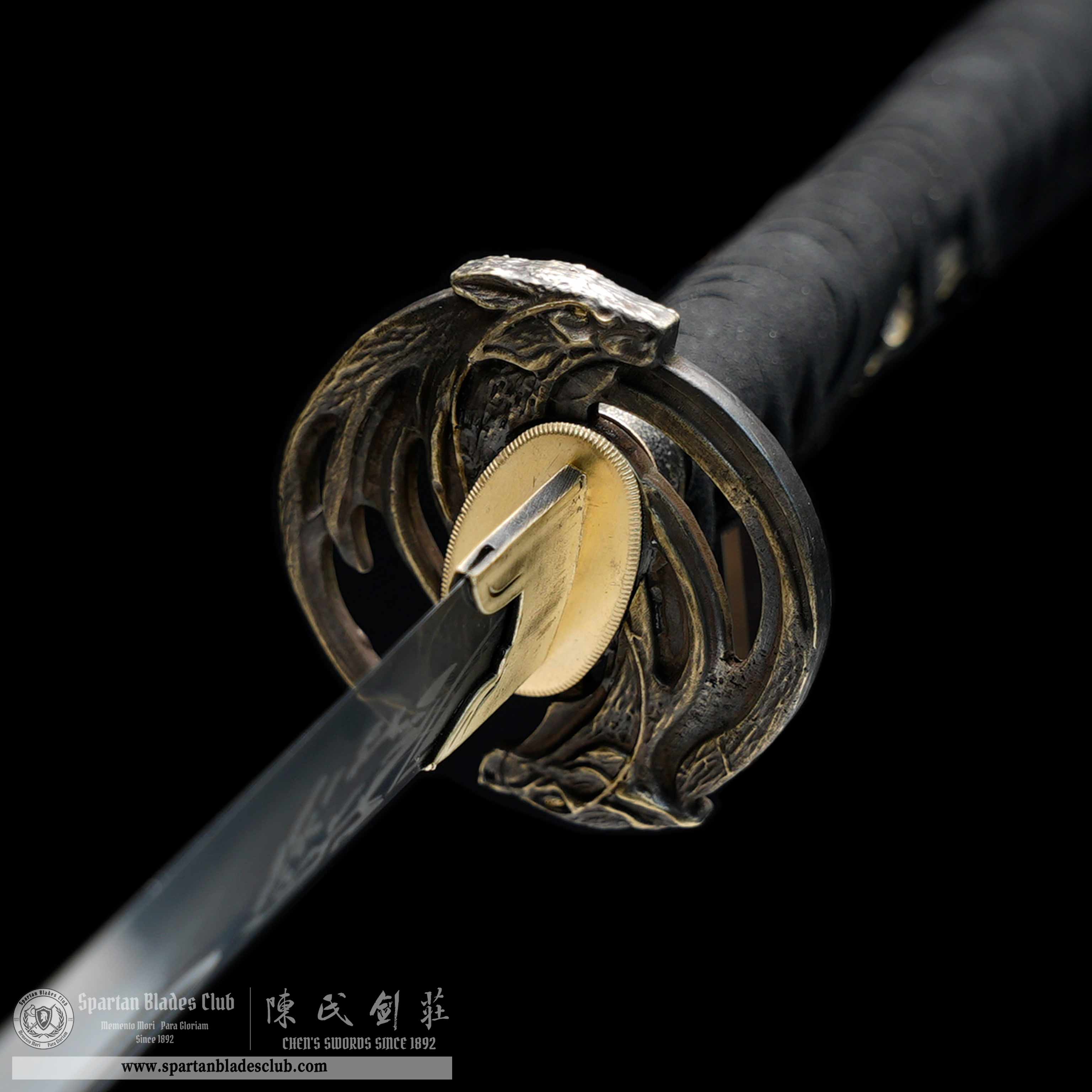 Atsu's Wolf Blade - Ghost of Yotei | Damascus Steel Clay-tempered | Real Hamon | Battle Ready | Full Tang | Spartan Blades Club CHEN'S SWORDS 1892 - Spartan Blades Club - 陳氏劍莊1892