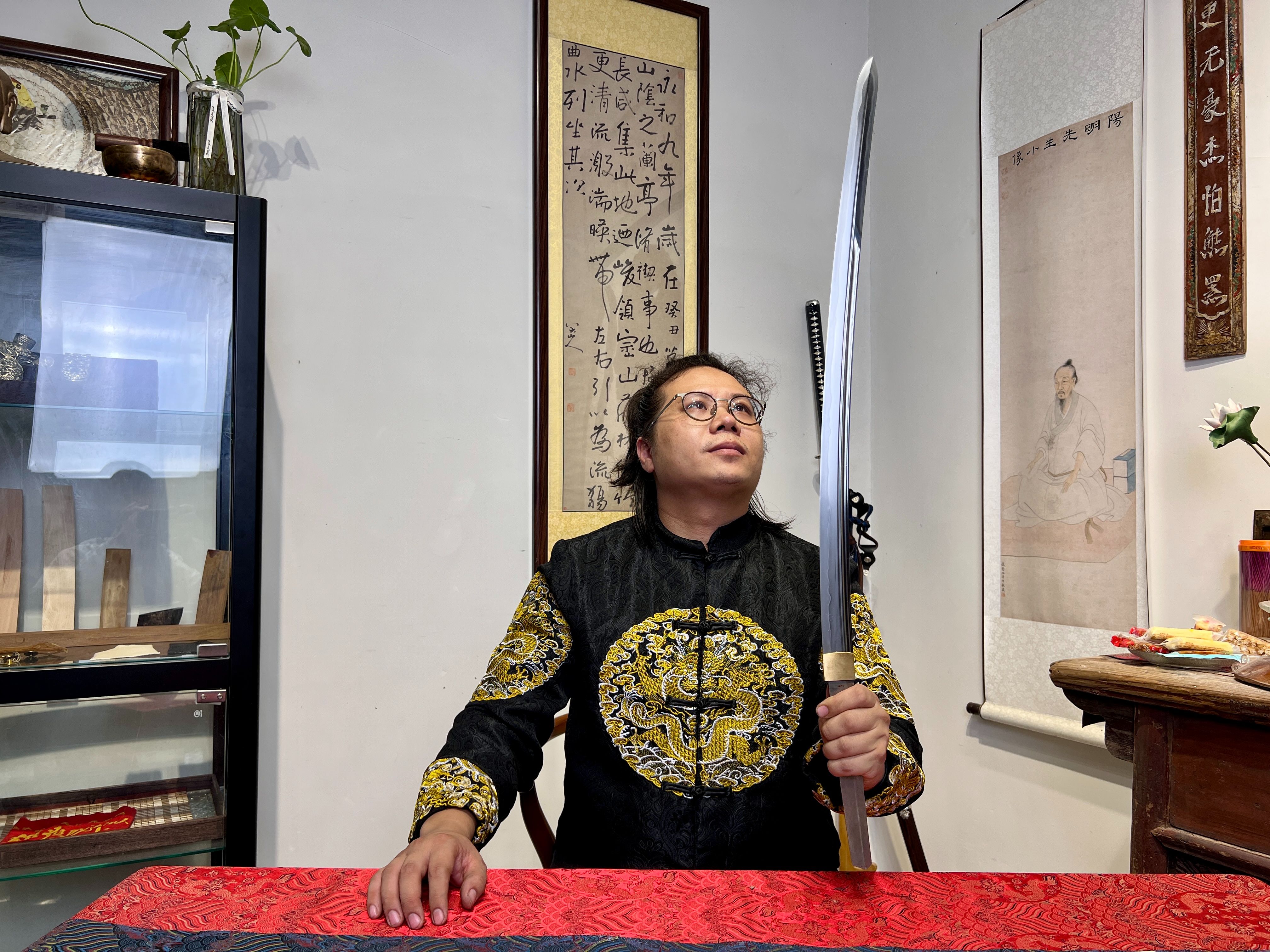 How to Clean & Oil a Katana: Complete Japanese Sword Maintenance Guide - Spartan Blades Club - 陳氏劍莊1892