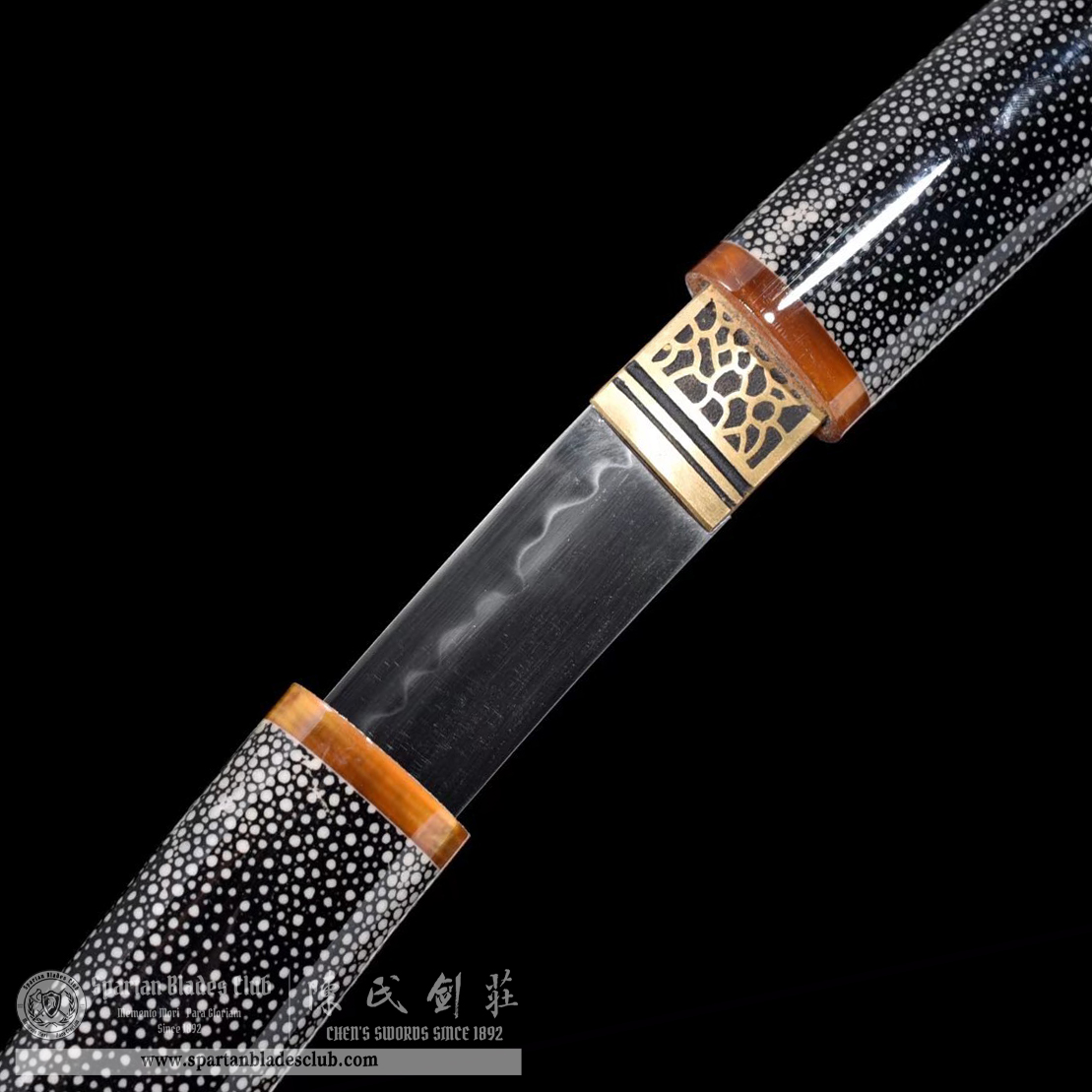 TL35 | Kokosho Blade | Shirasaya | Tanto | T10 Steel | Clay-tempered | Real Hamon | Black | Fish Skin | Battle-Ready | Full-tang | Spartan Blades Club | CHEN'S SWORDS 1892 - Spartan Blades Club - 陳氏劍莊1892