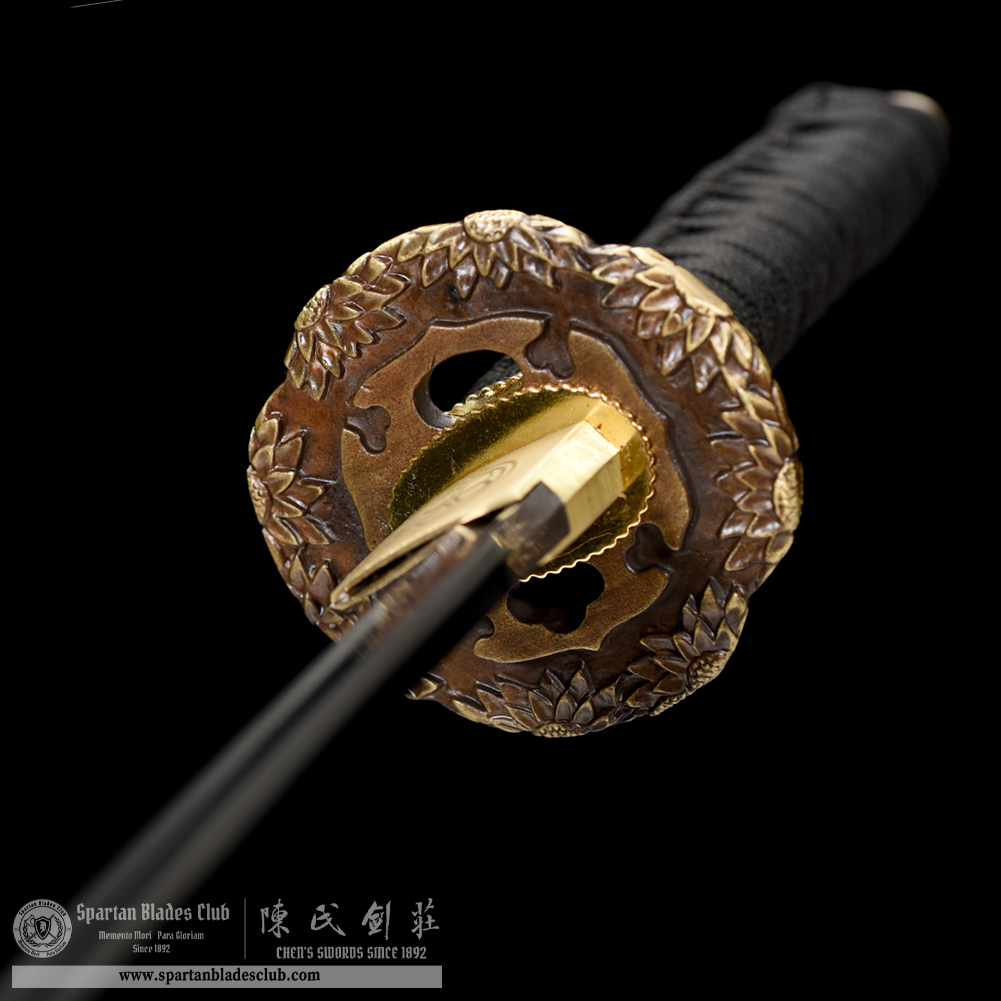 HW21 | Tōshō Aoi | Tanto | T10 Steel | Clay-tempered | Real Hamon | Orange | Flower | Battle-Ready | Full-tang | Spartan Blades Club | CHEN'S SWORDS 1892 - Spartan Blades Club - 陳氏劍莊1892