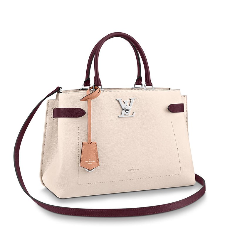 Louis Vuitton M53647 Lockme Day