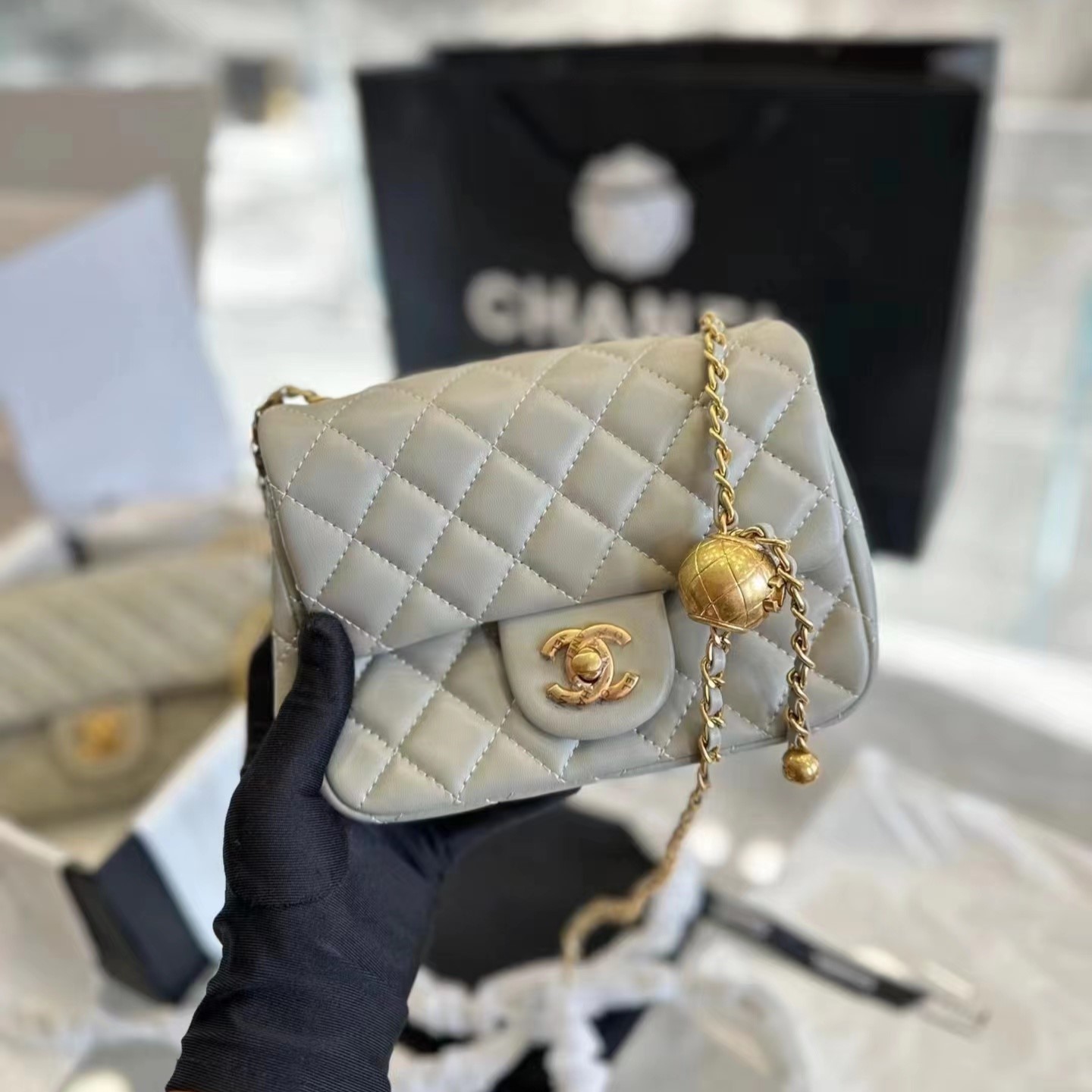 CHANEL