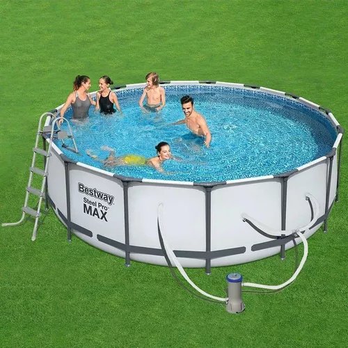 Piscina Bestway 56686 de estructura redonda, capacidad 14970 litros, largo 4,57m x ancho 4,57m, diámetro 4,57m
