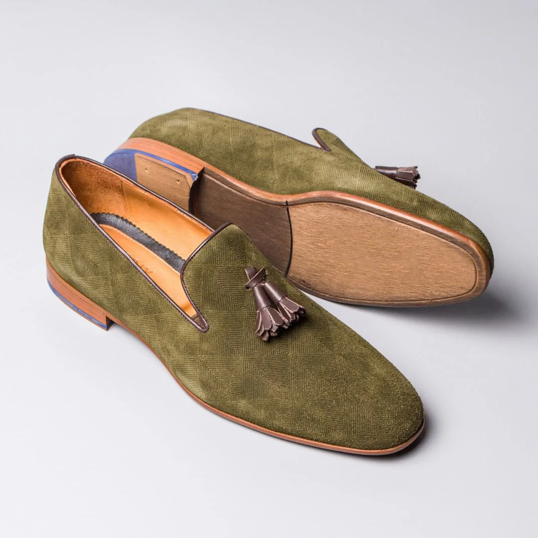Light Green Tassels Decorated Men Loafers