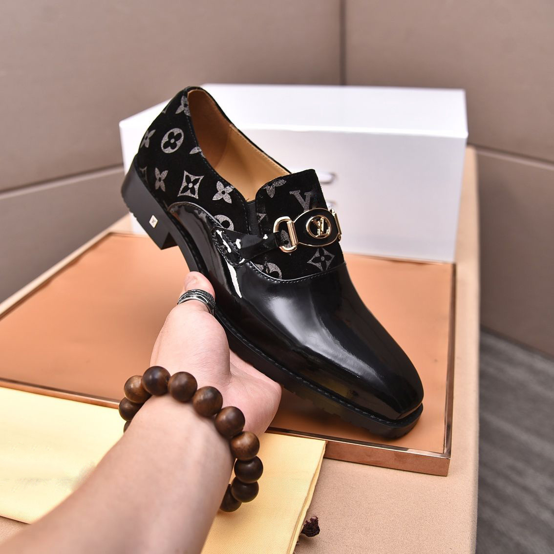 New black fashion men's leather shoes