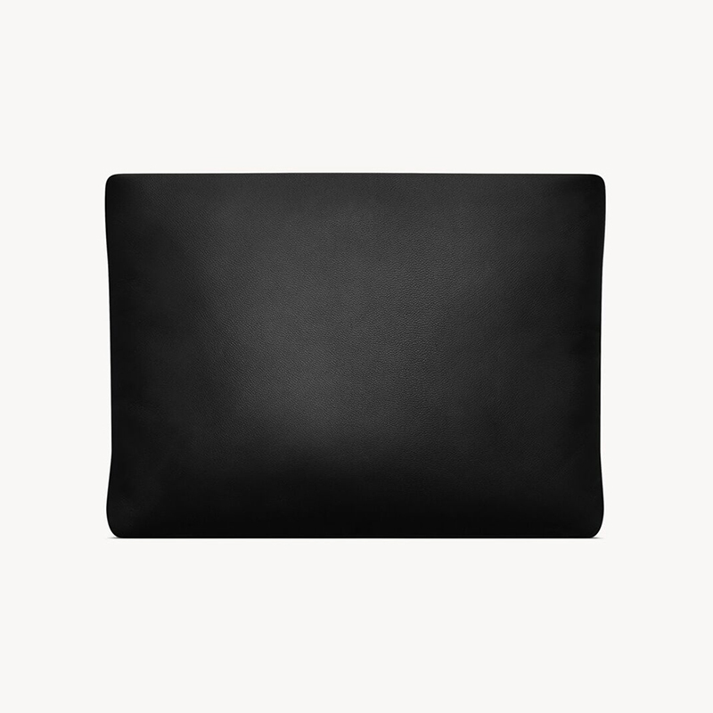 LARGE PUFFY POUCH IN LAMBSKIN 779512