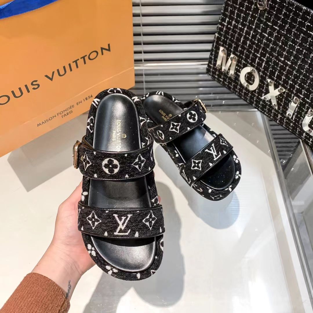 New Fashion Versatile Sandals PD10050509