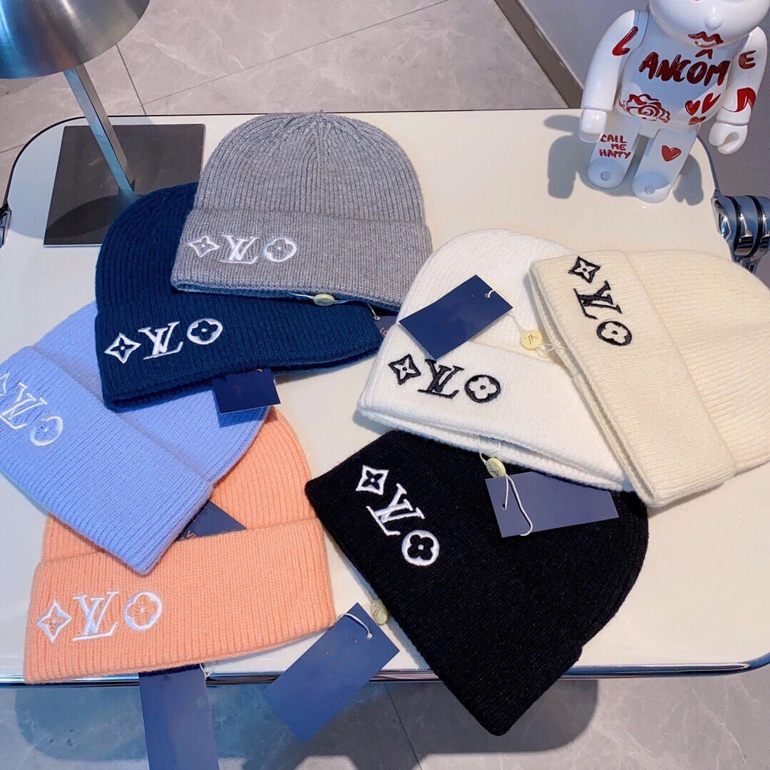 Three-dimensional letter embroidery knitted hat women's autumn and winter fashion wool cap cold hat male couple wool