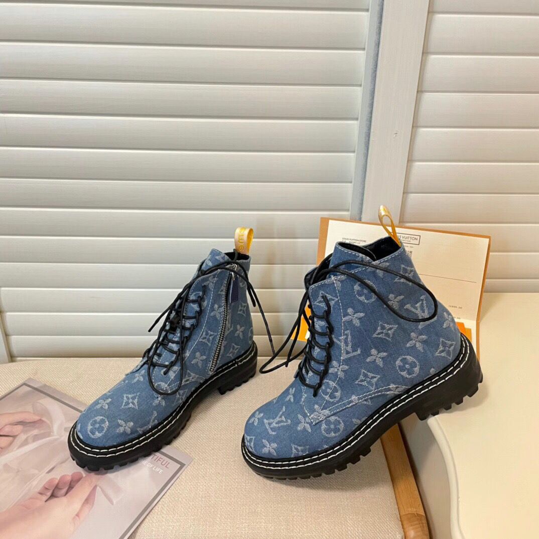 Autumn and winter new British style retro distressed denim boots