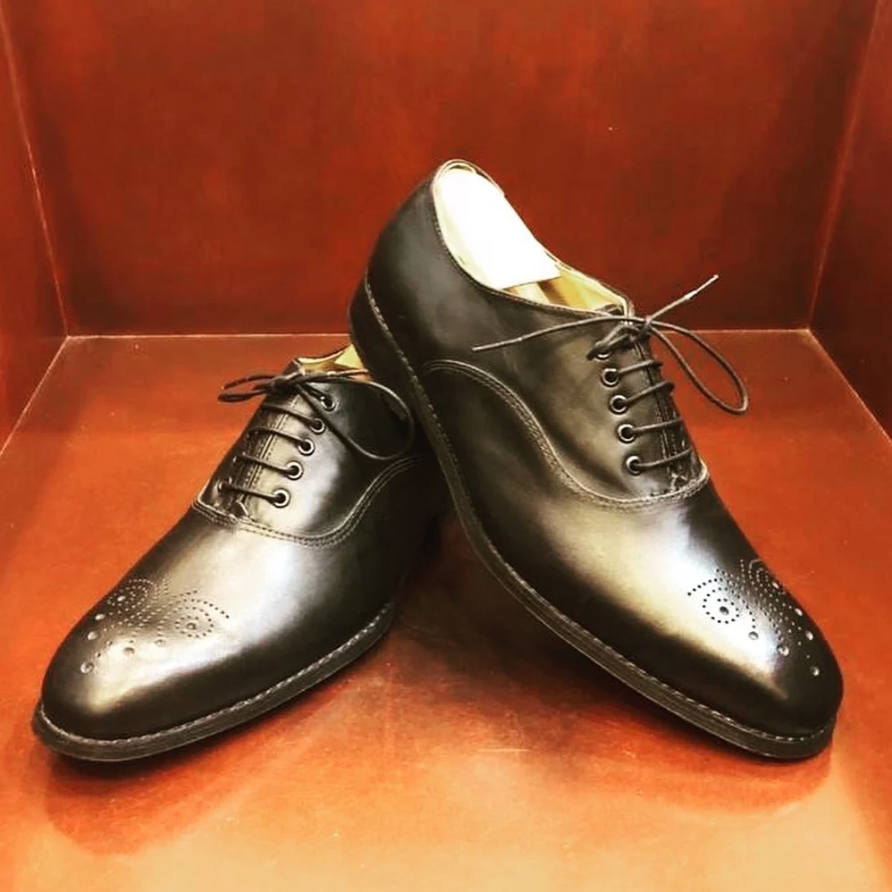 Camilo black leather Men's Shoes with brogue toe