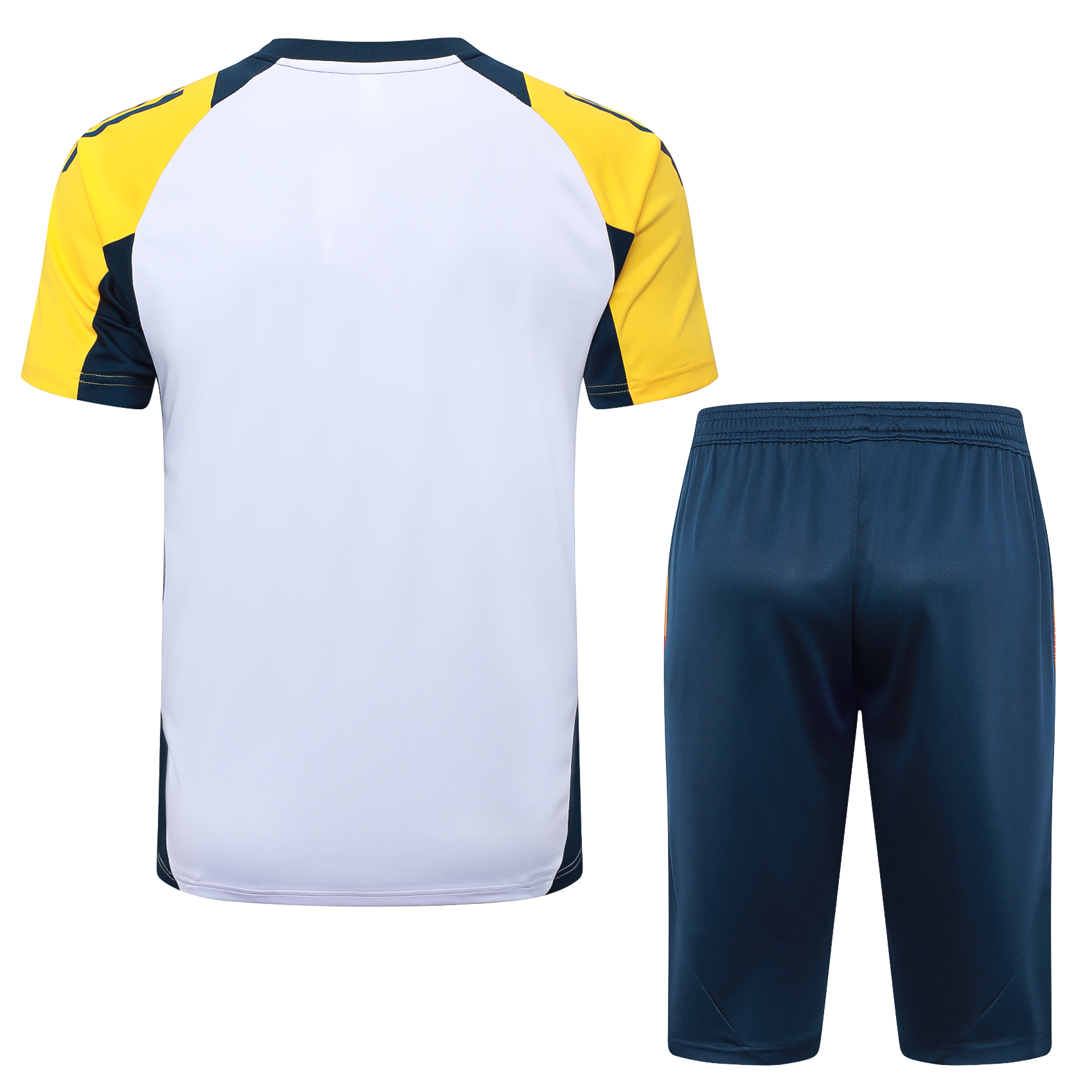 Real Mαdrid 2425 short sleeve white training shirt (with cropped trousers)