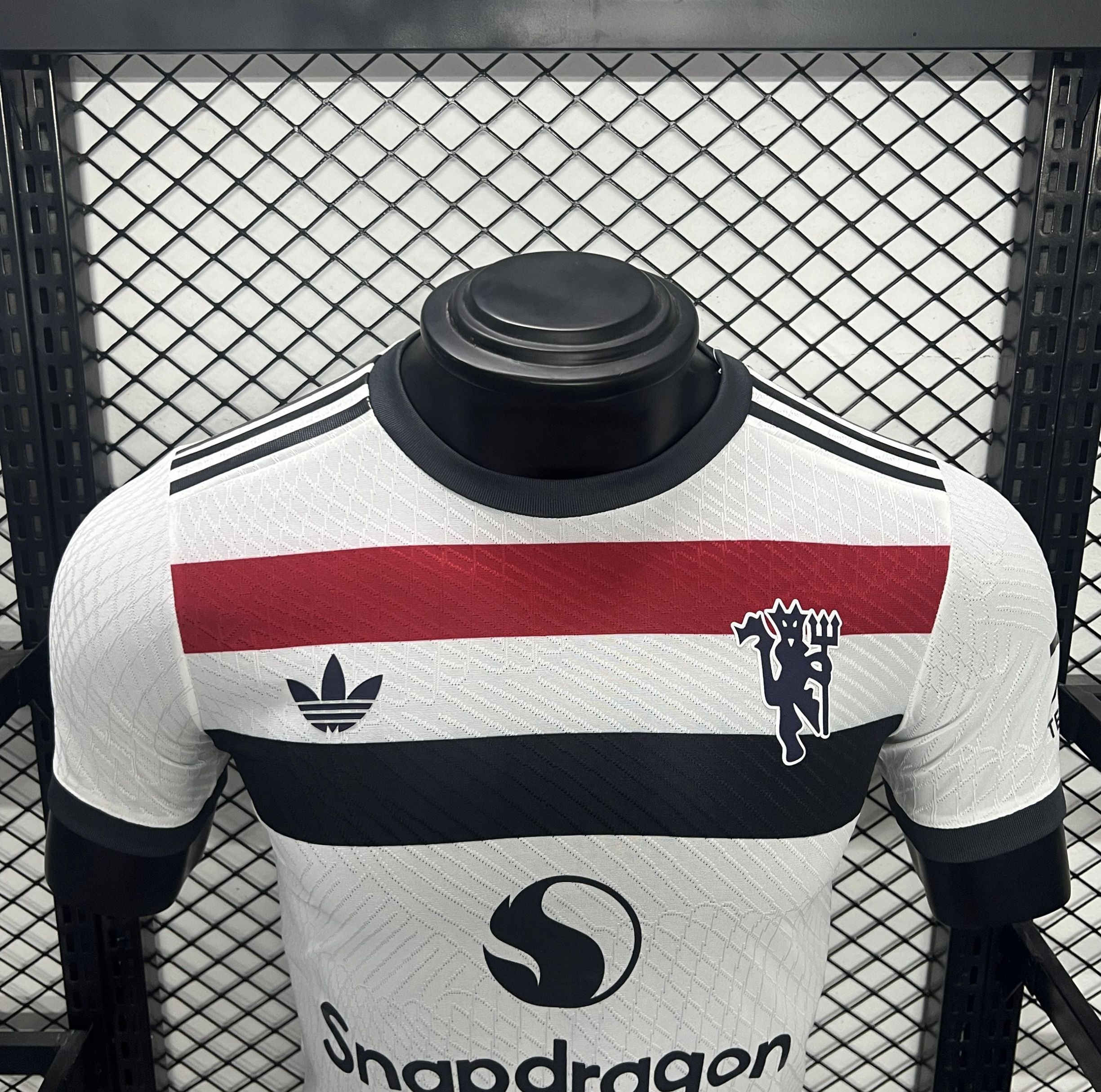 Player Version Manchester United 24/25 Third Kit 3