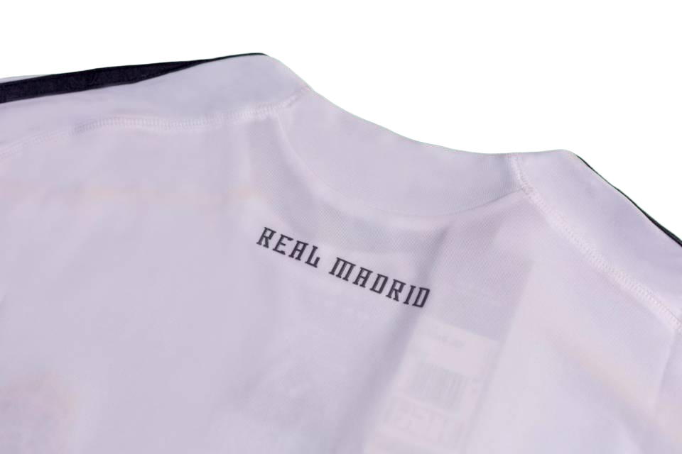 Retro  Real M&alpha;drid 09/10 Home White 4