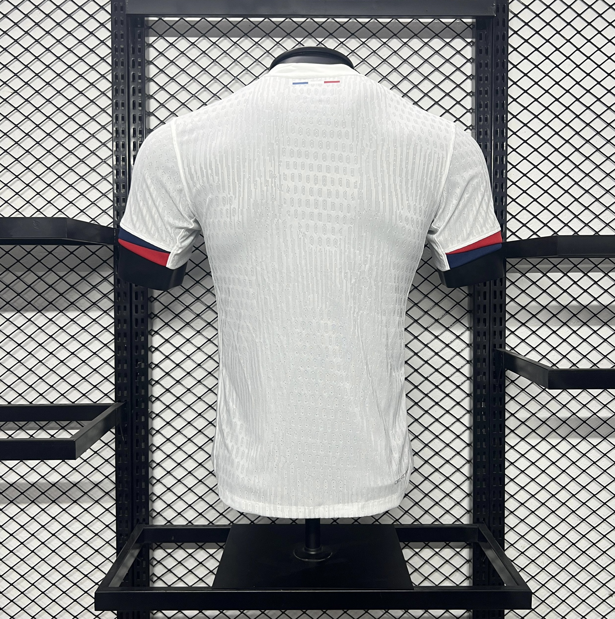 Player Version PSG 24/25 Away