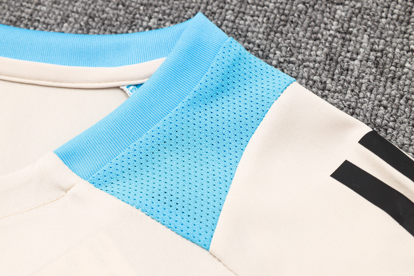 Argentina 2425 short-sleeved Argentine beige (with cropped trousers) 4