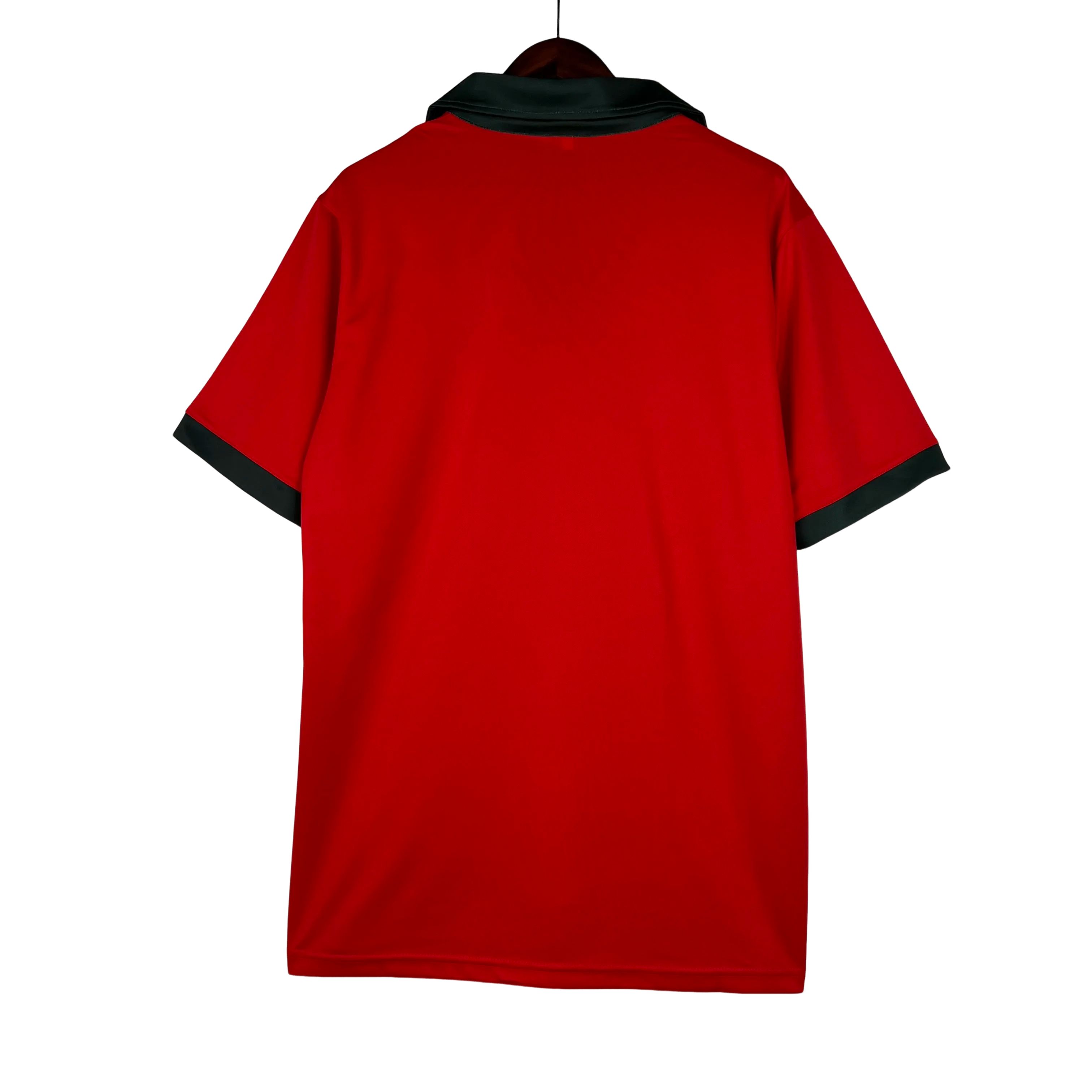 Retro Portugal 1972 Home