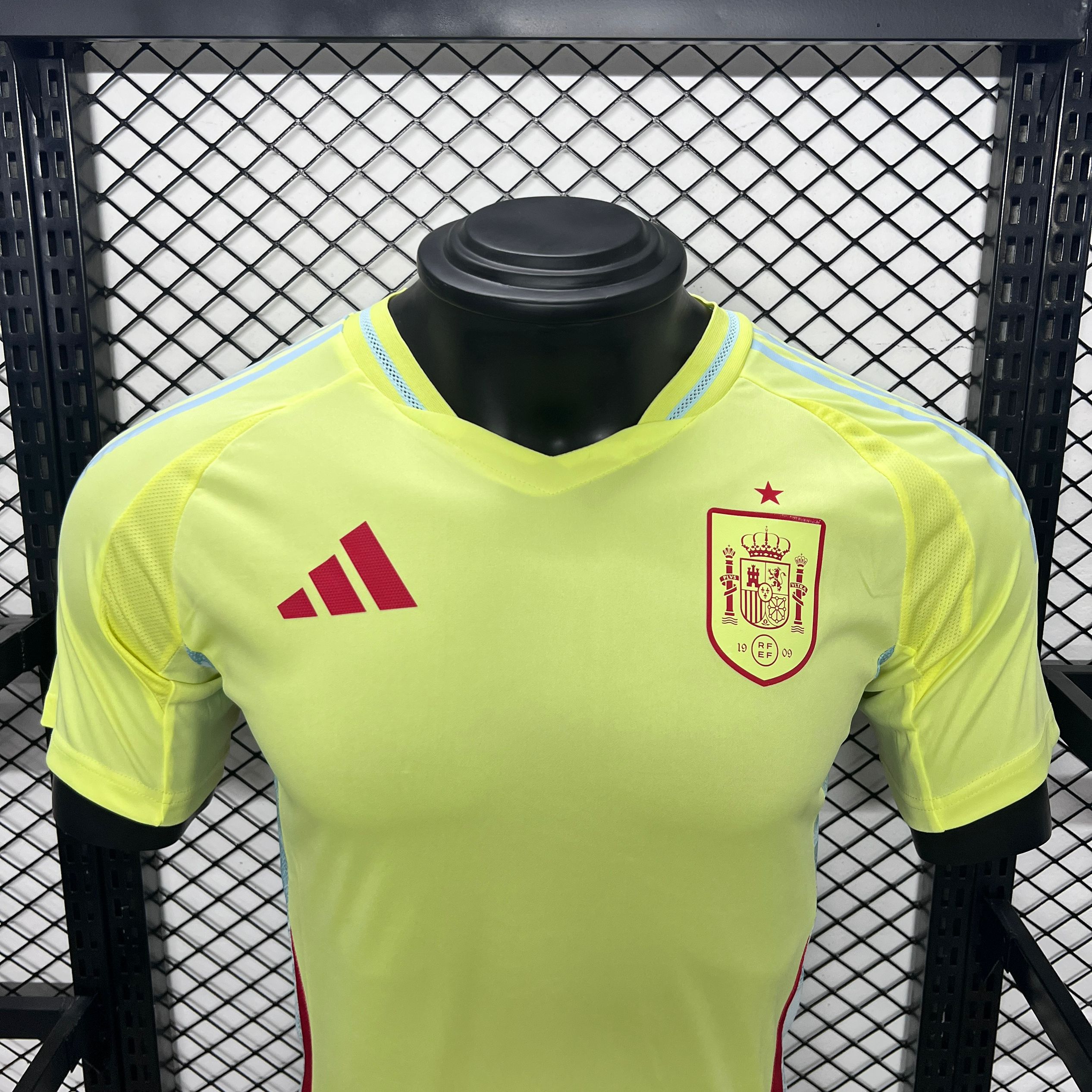 Player Version  Spain 24/25 Away 3