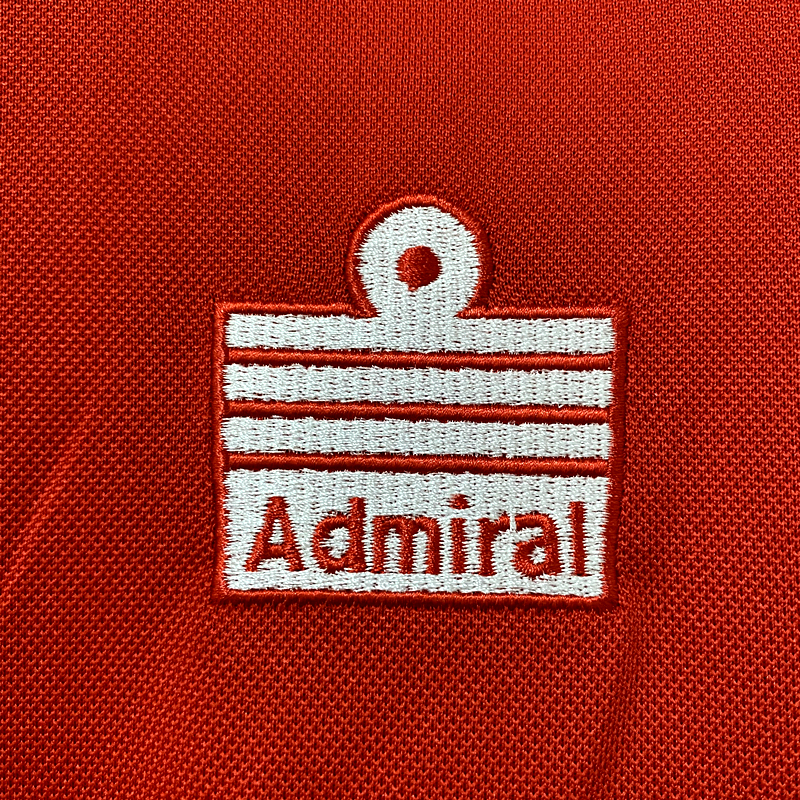 Retro Manchester United 1977 Home 4