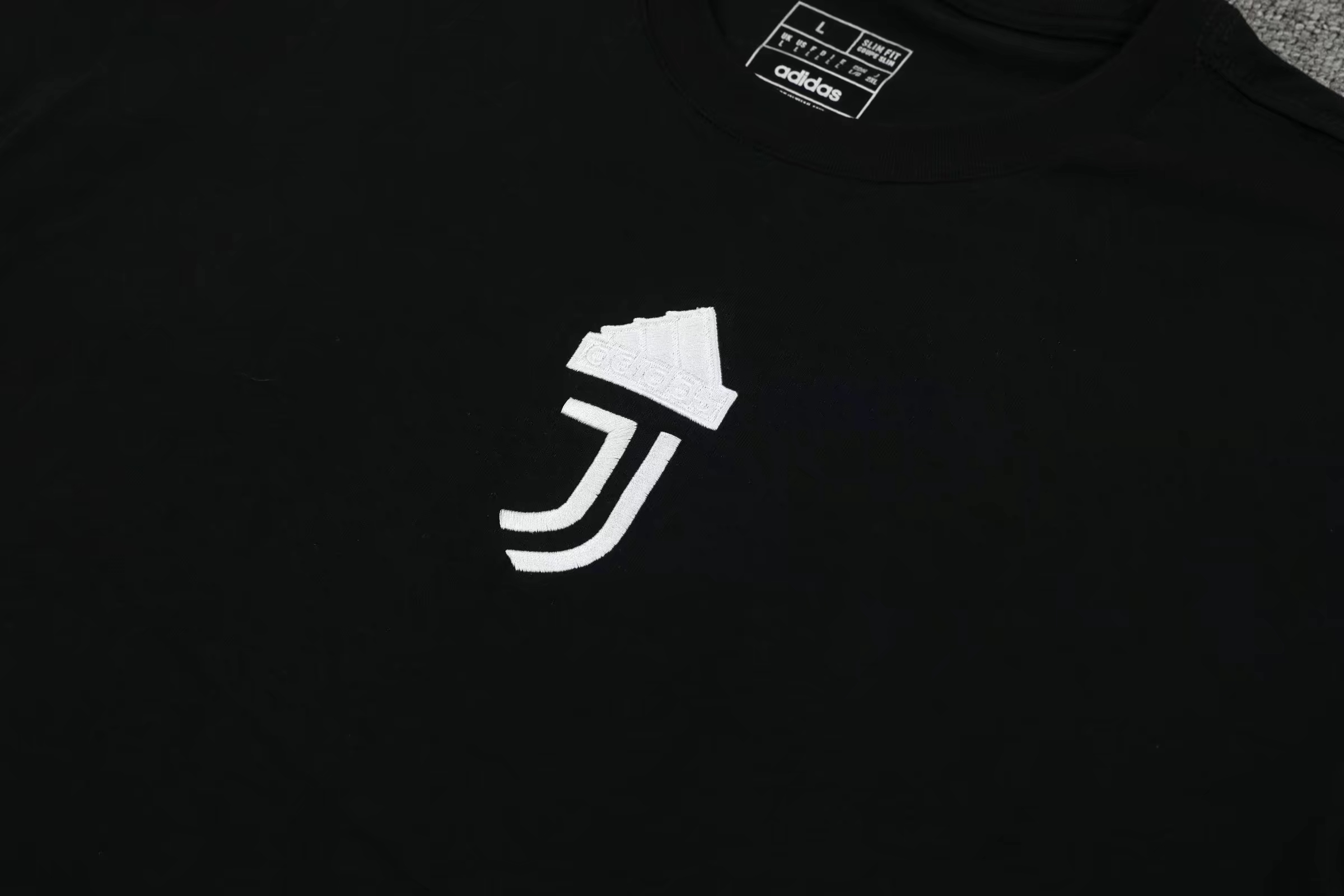 Juventus 24/25 Suit