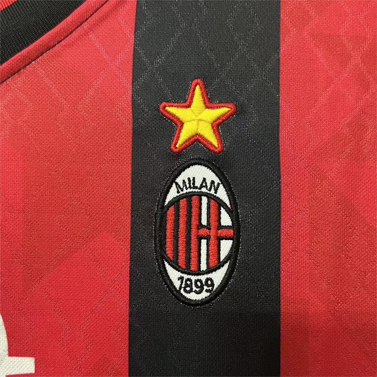 Retro 95/96 AC Milan Home 4
