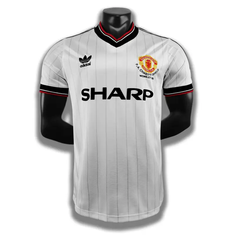 Retro Manchester United 1983 Away