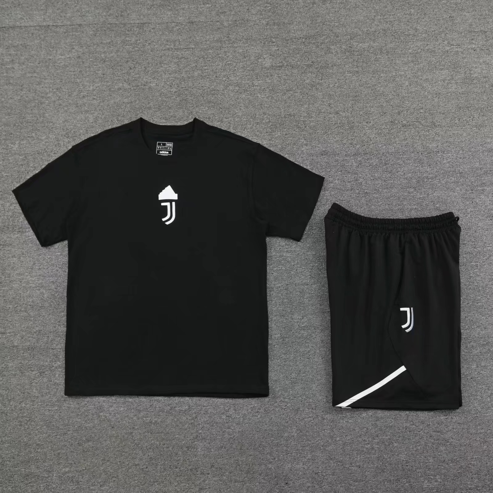 Juventus 24/25 Suit