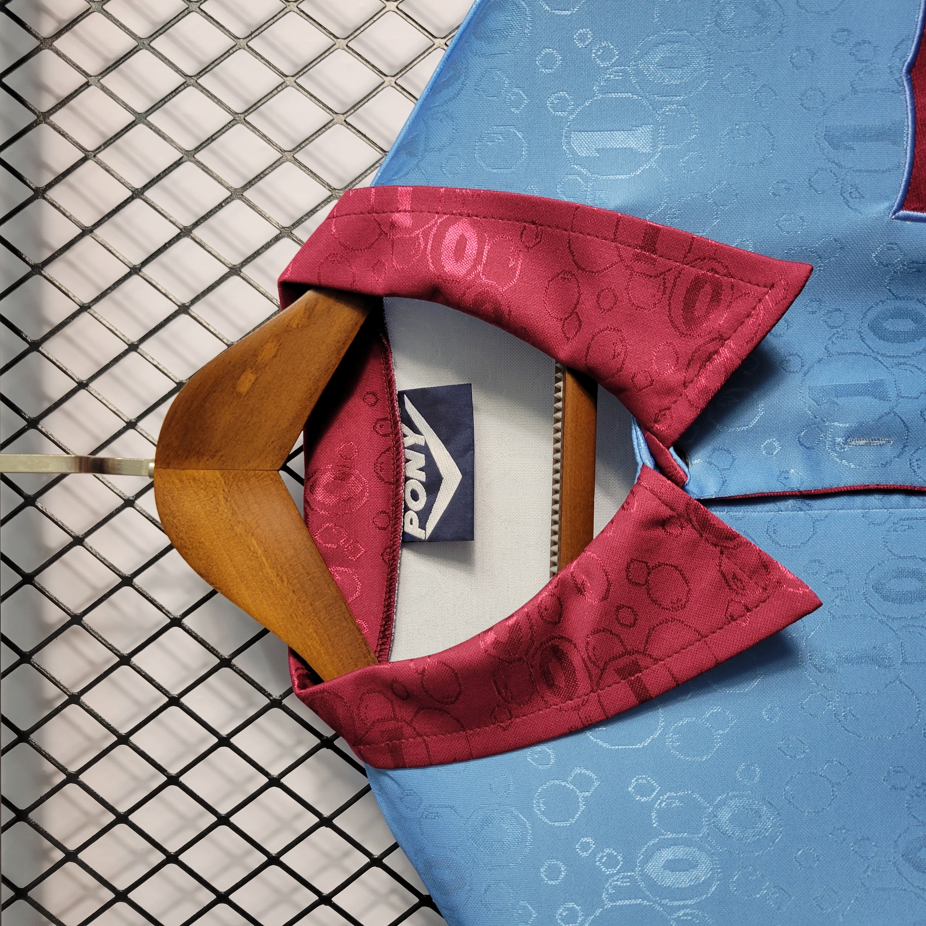 Retro  1995-97 West Ham Long Sleeves Away 3