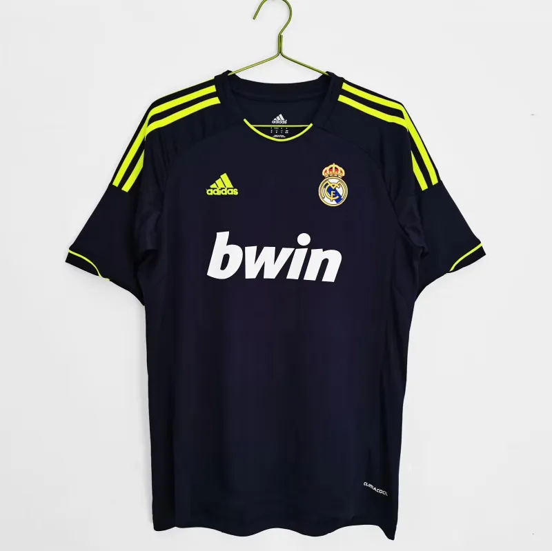 Retro Real Madrid 12/13 Away