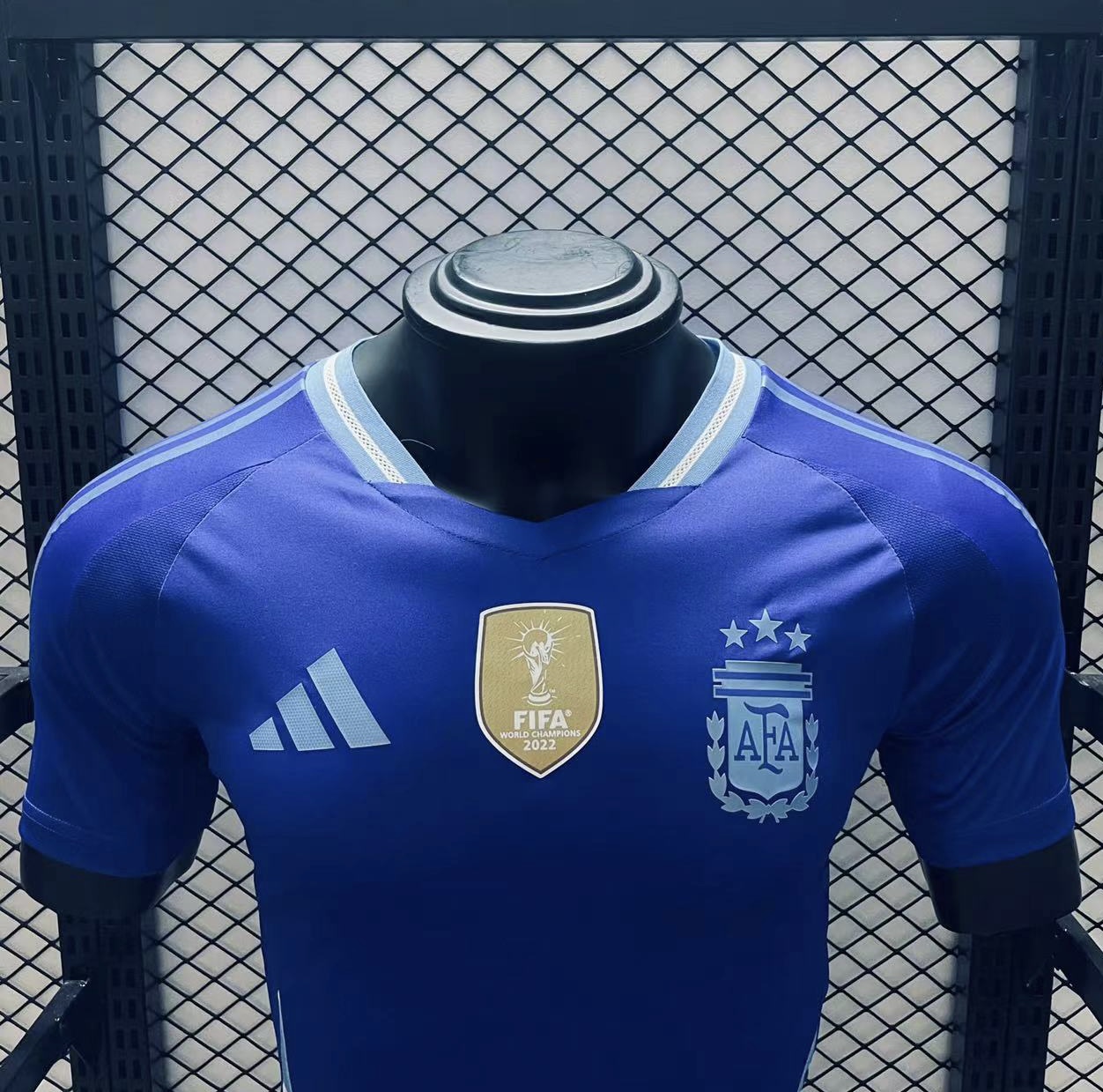 Player Version  Argentina 24/25 Away Royal Blue 3