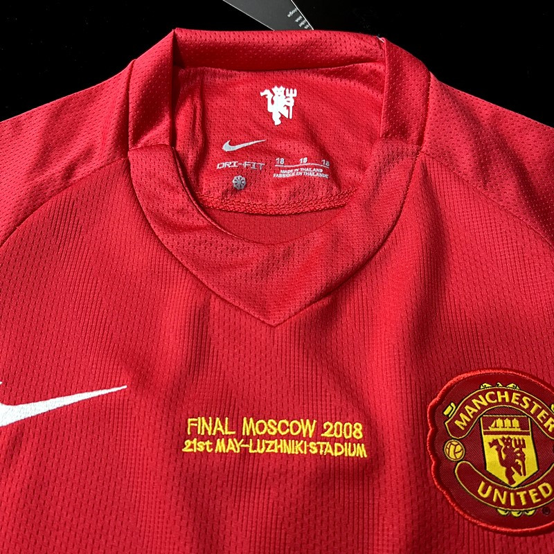 Kids Retro Manchester United 2007/08 Home Red 3