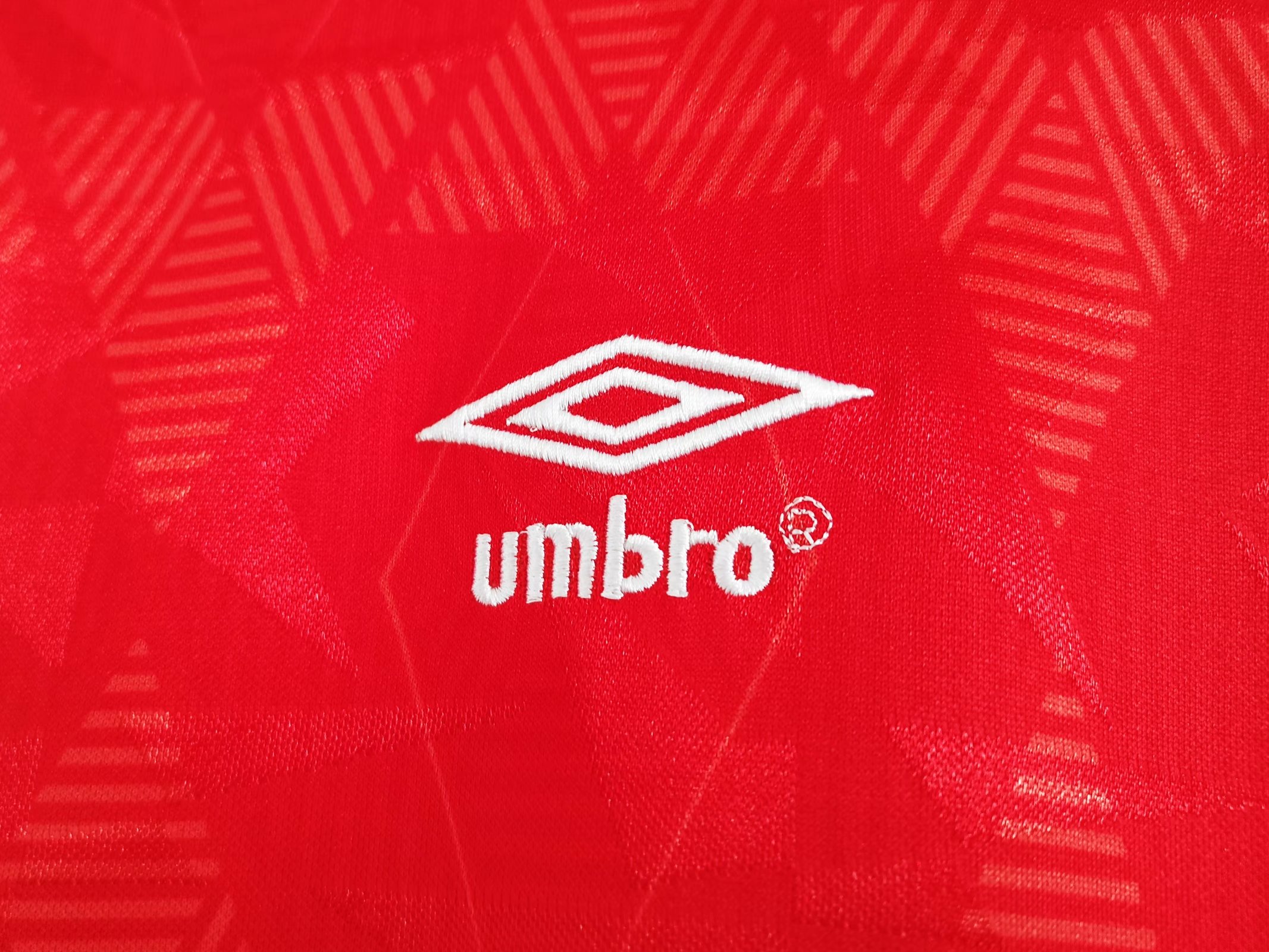 Retro  1990 England 1990 Away Red 4