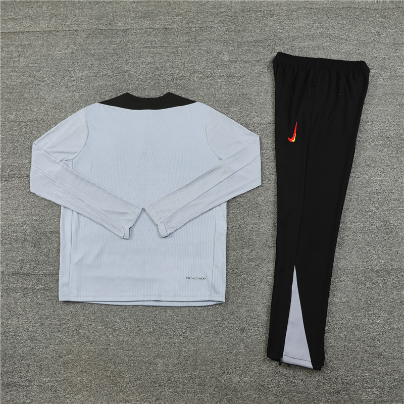 Adult / Kids LVP 24/25 training SUIT 4