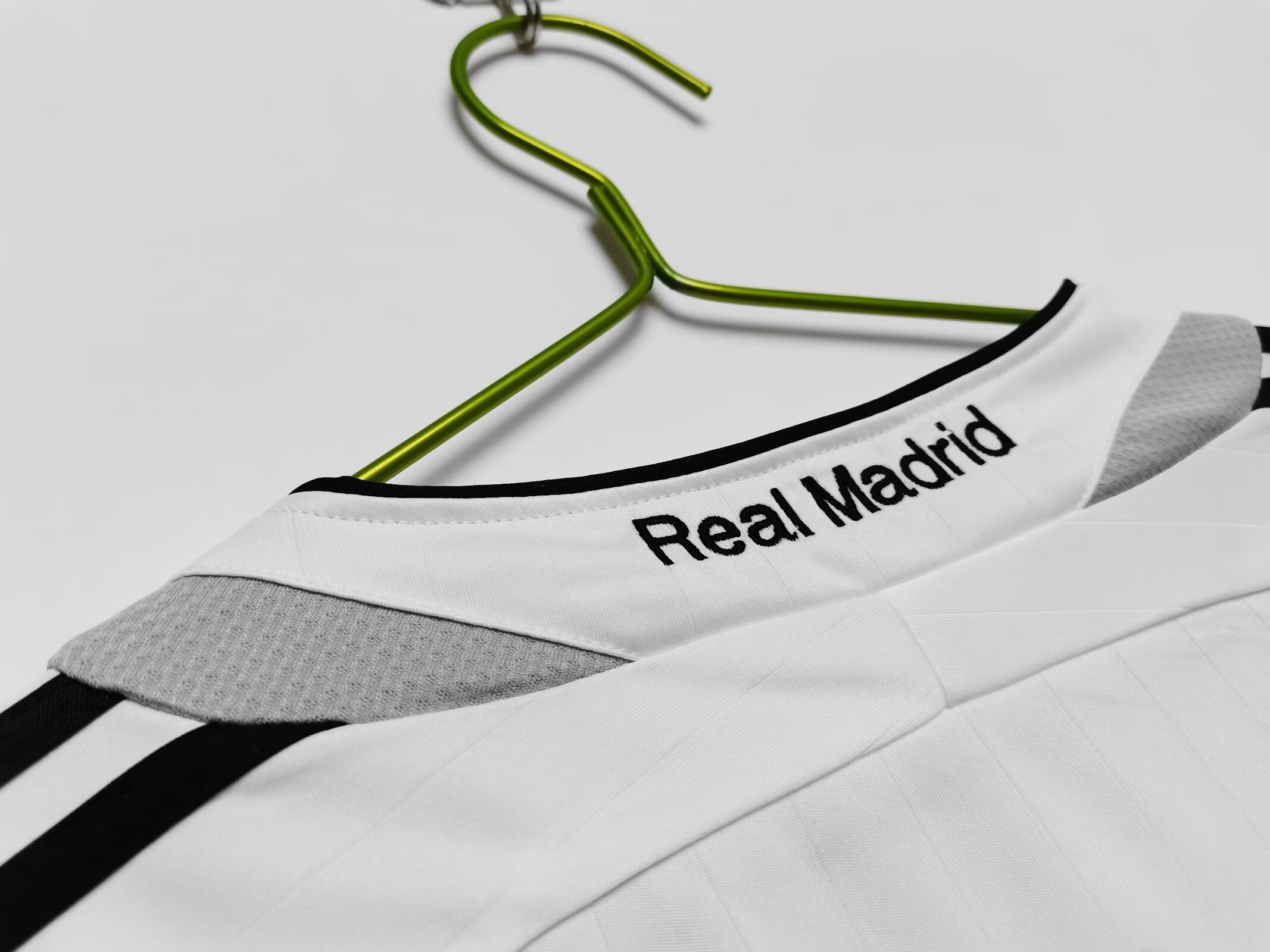 Retro  Real Madrid 06/07 Home White