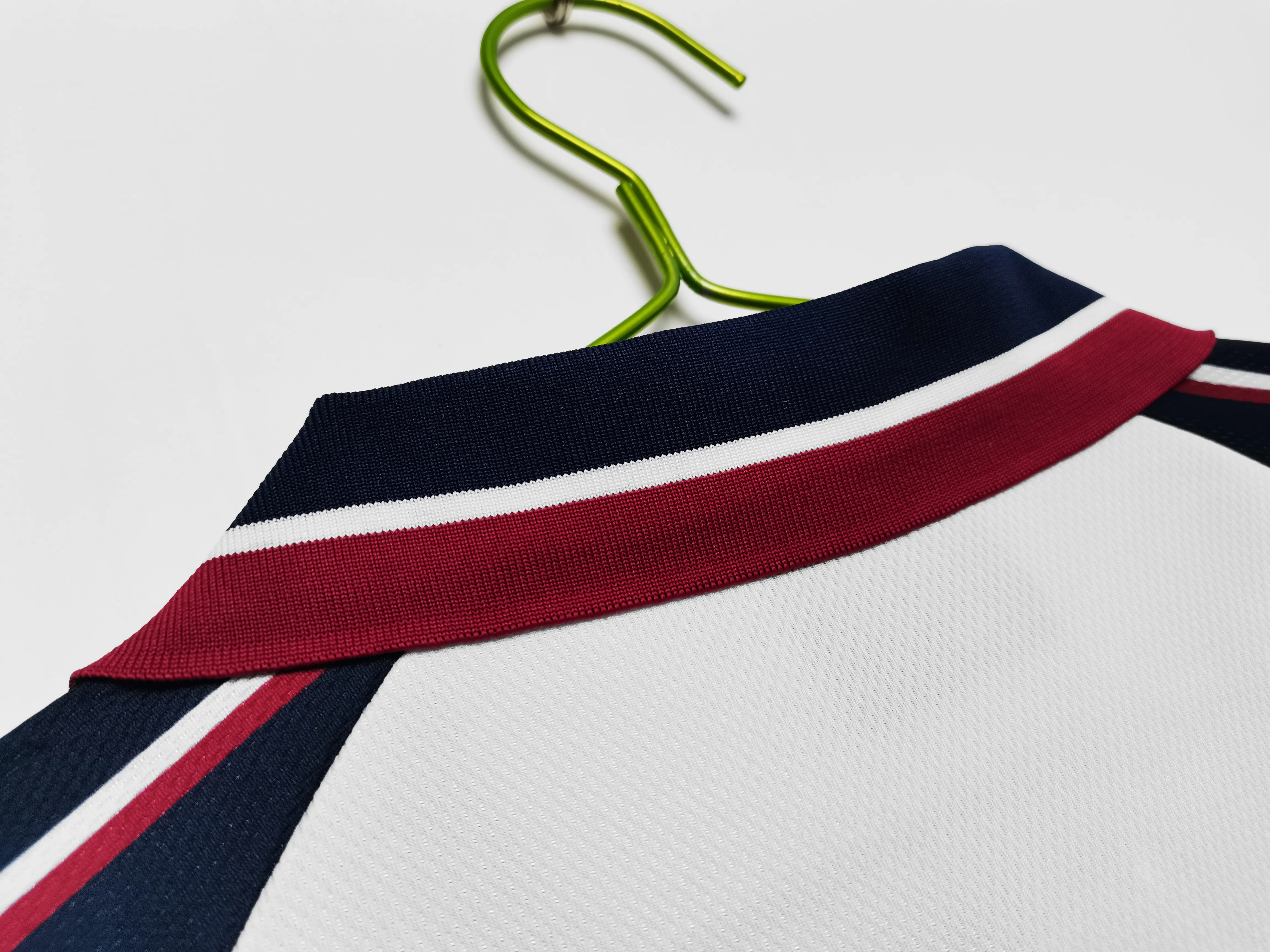 Retro Manchester City  97/98  Away 3