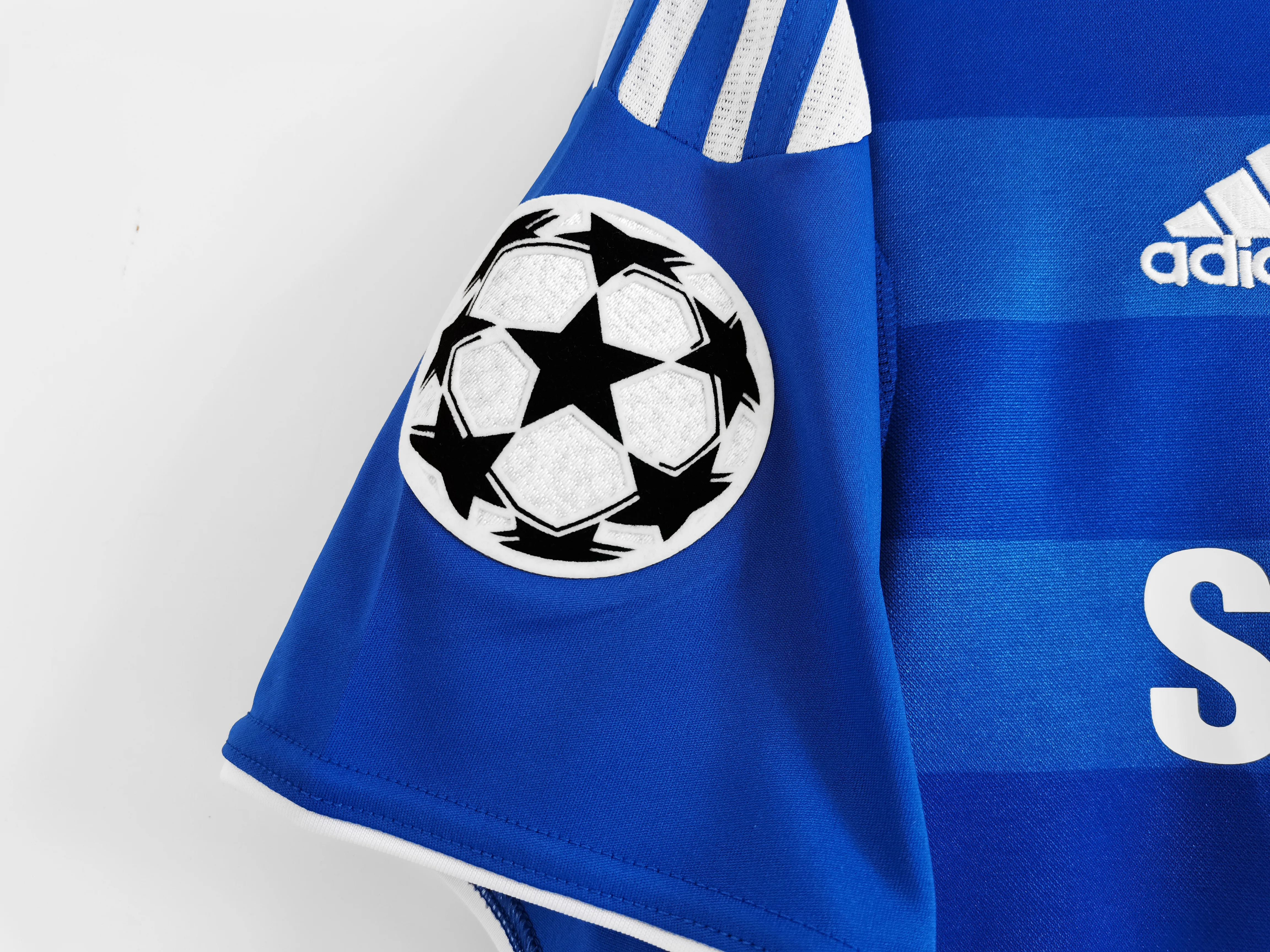 Retro Chelsea  2011/12 Home Champions League WITH 3 BADGES