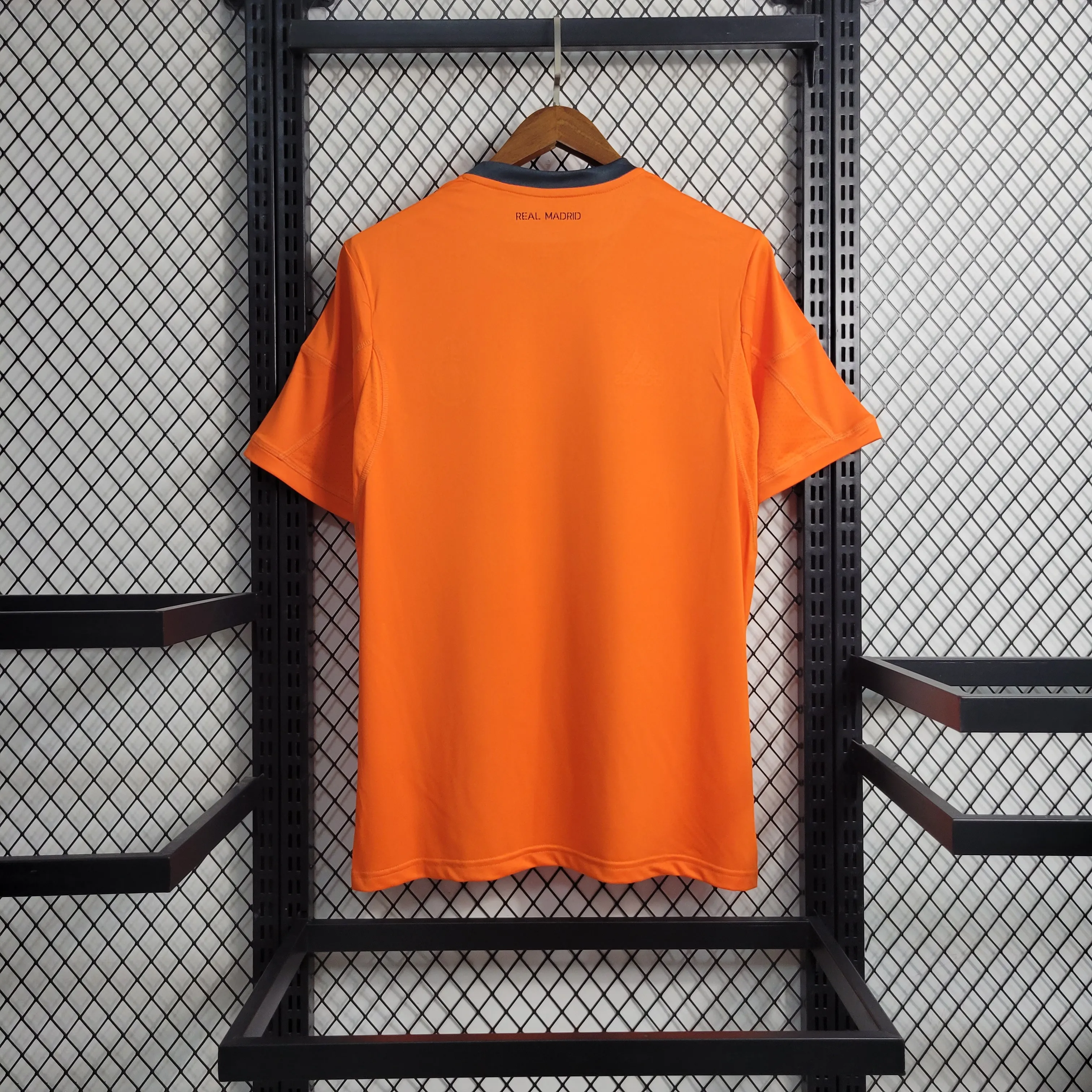 Retro  Real M&alpha;drid 13/14 Third Orange 3