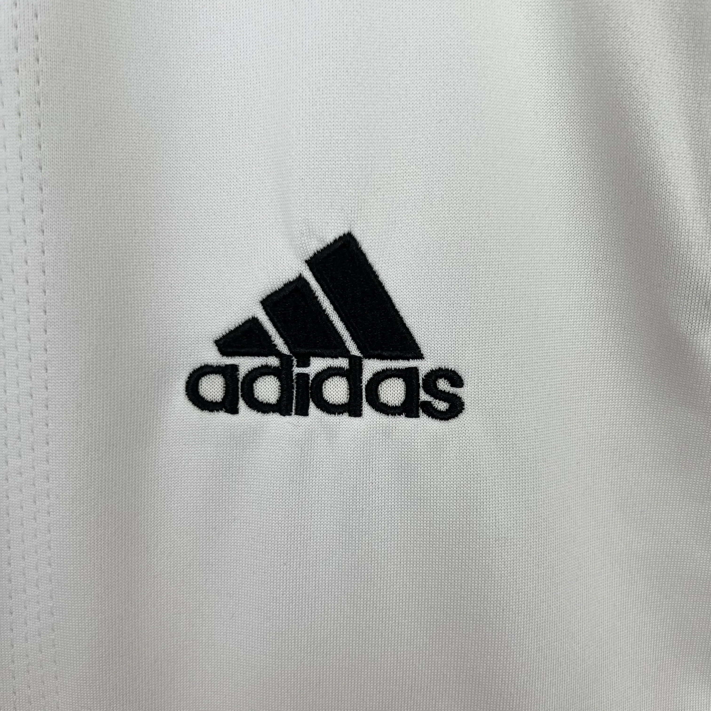 Retro  Real Madrid 03/04 Home White