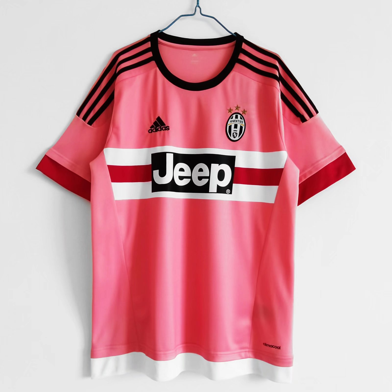 Retro Juventus 2015/16 Away Pink