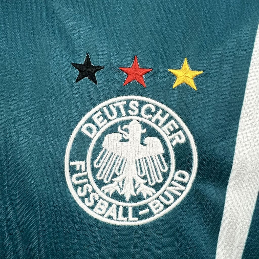 Retro  1996 Germany Away Green