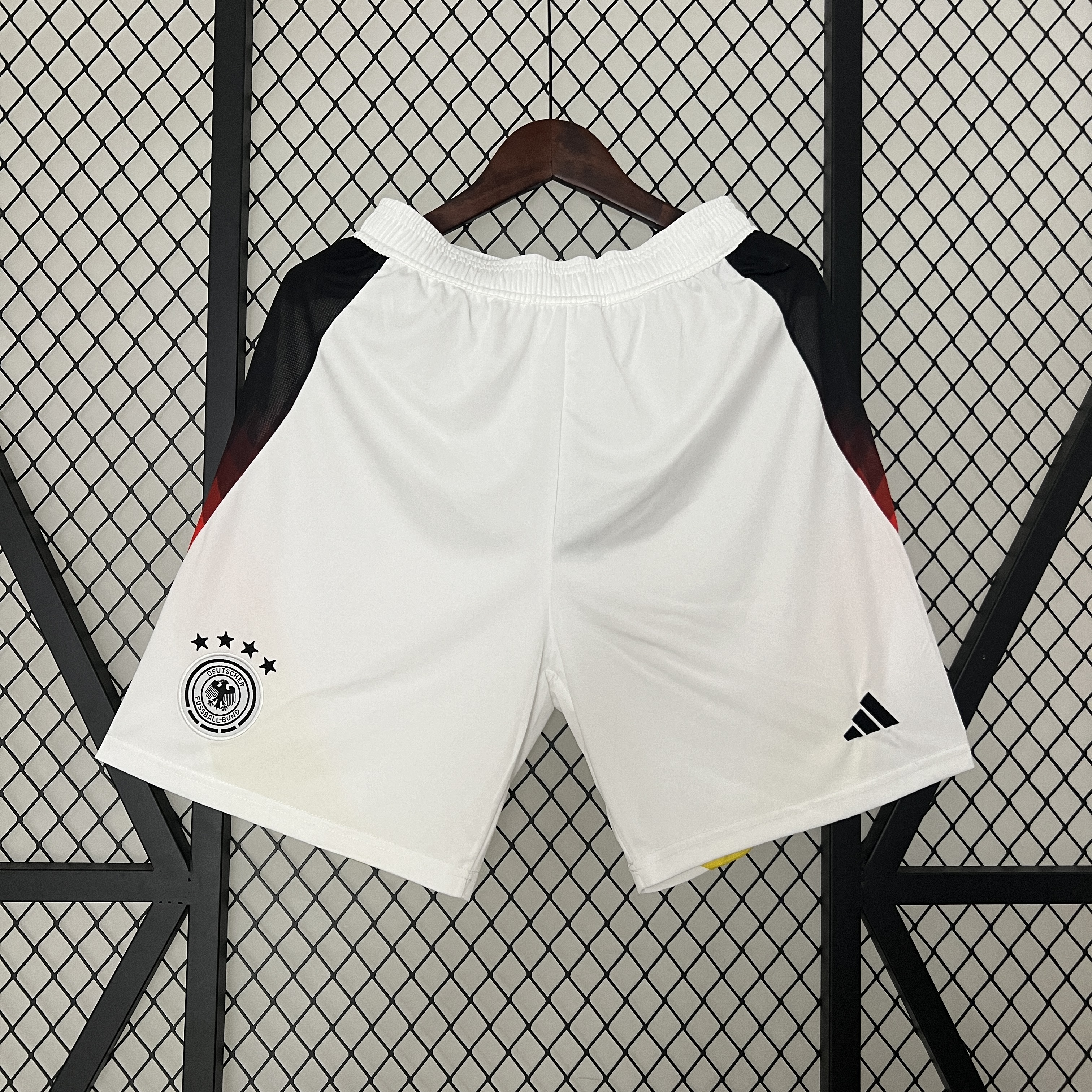 Shorts Germany 24/25 Home