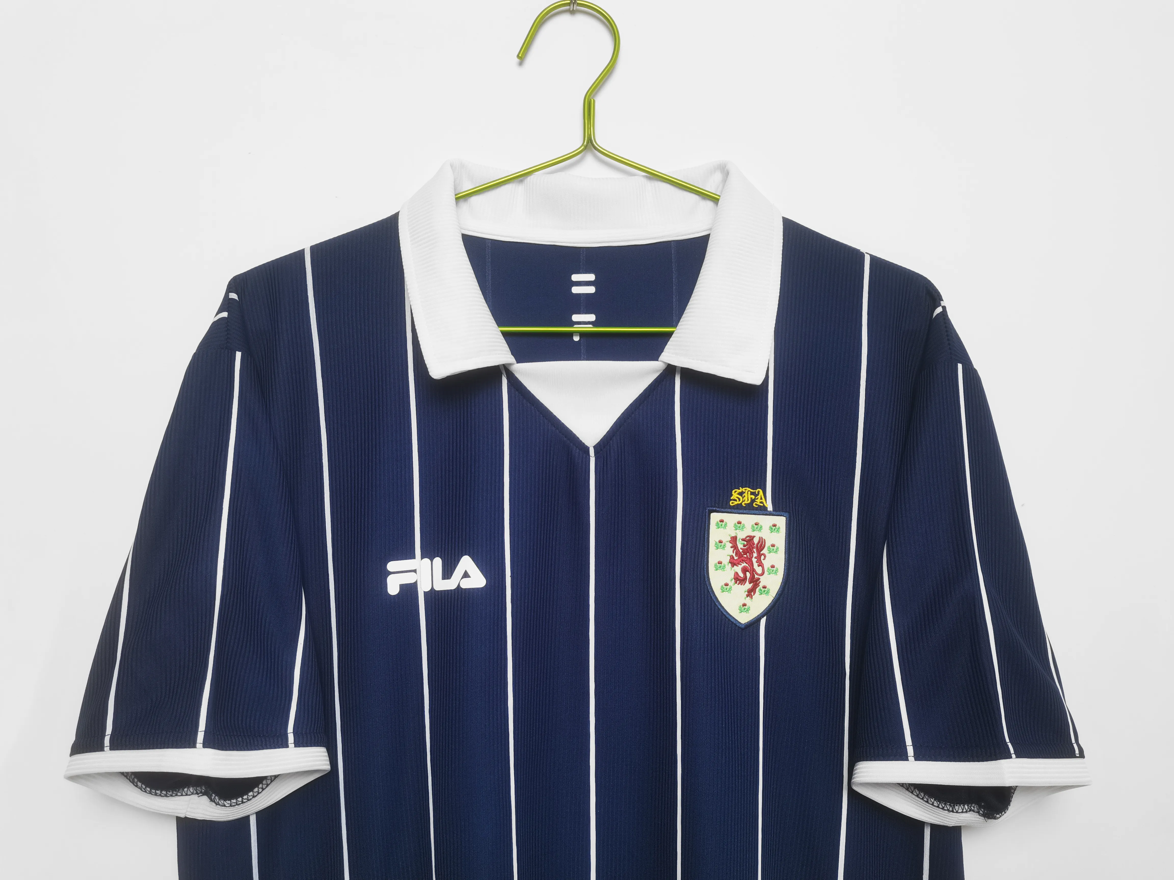Retro  Scotland 2002 Home 4