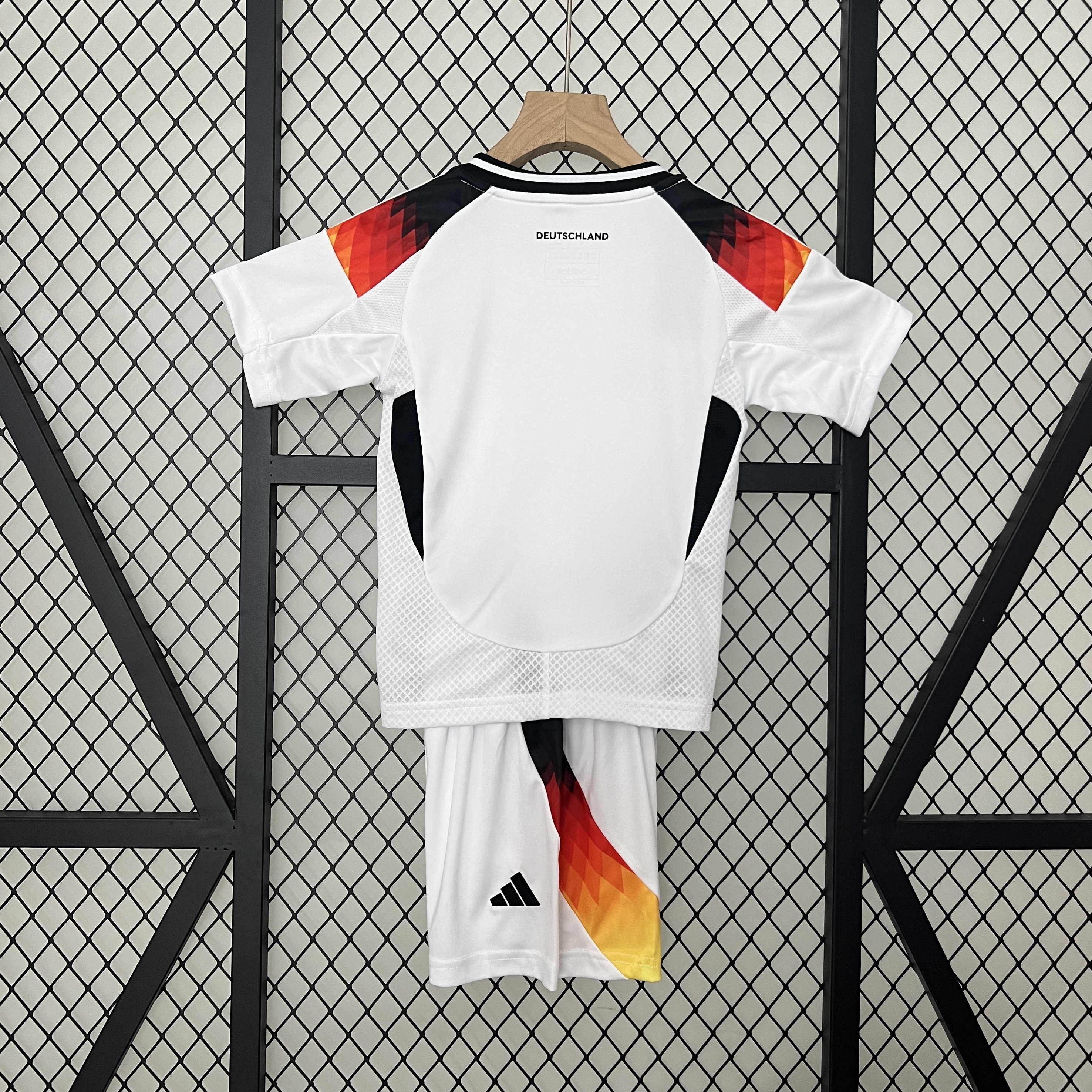 Kids Kit Germany 24/25 Home