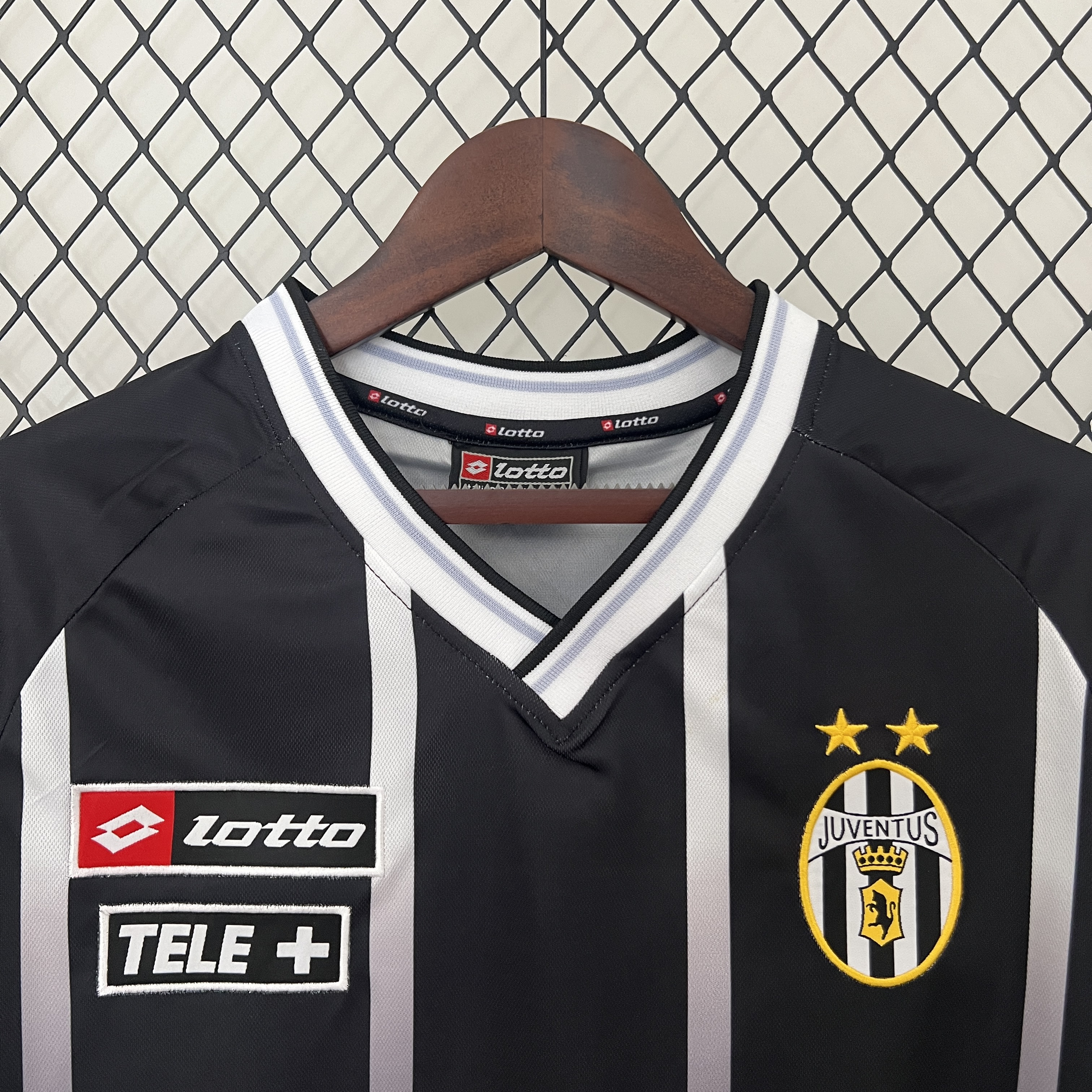 Retro  Juventus 00/01 Black 3
