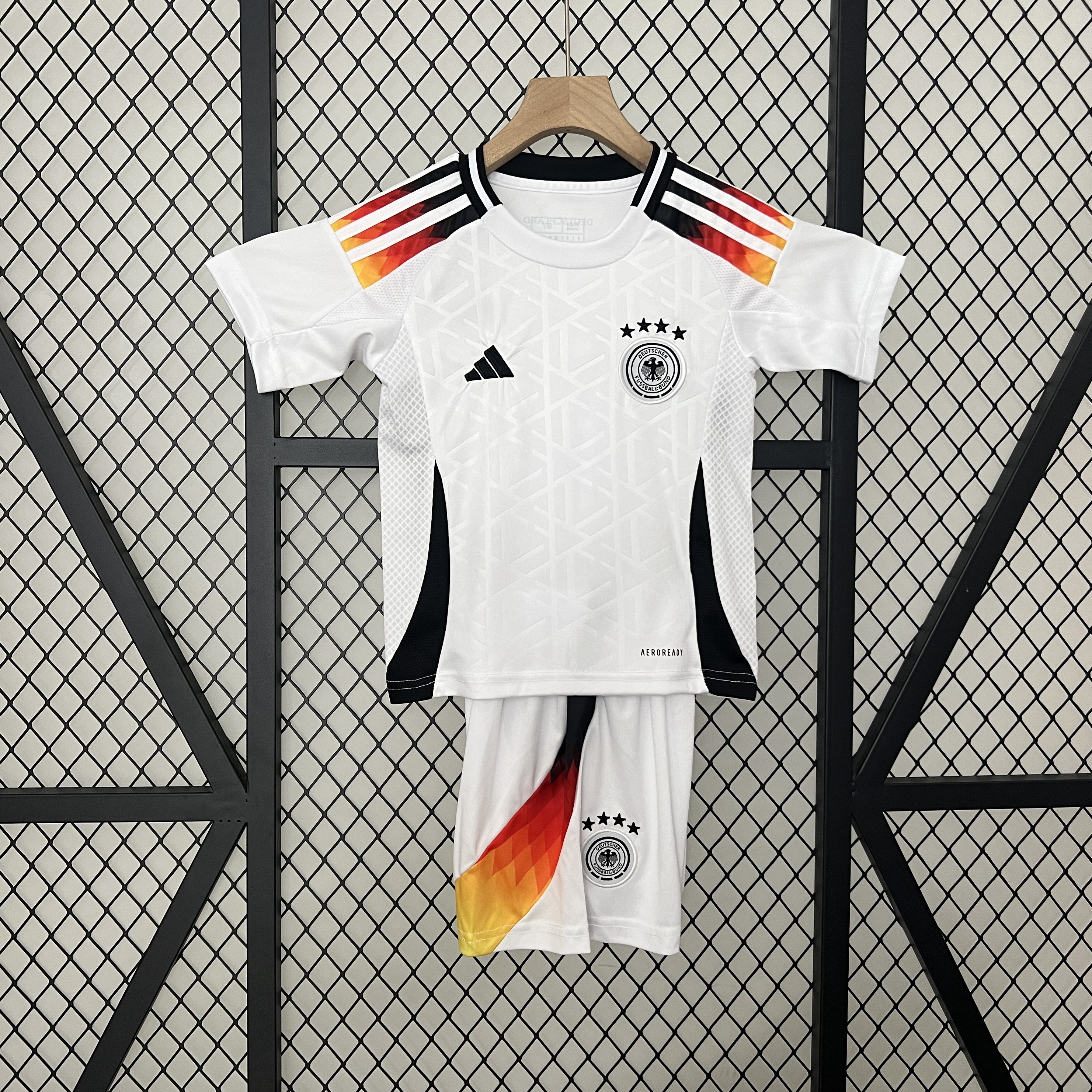 Kids Kit Germany 24/25 Home