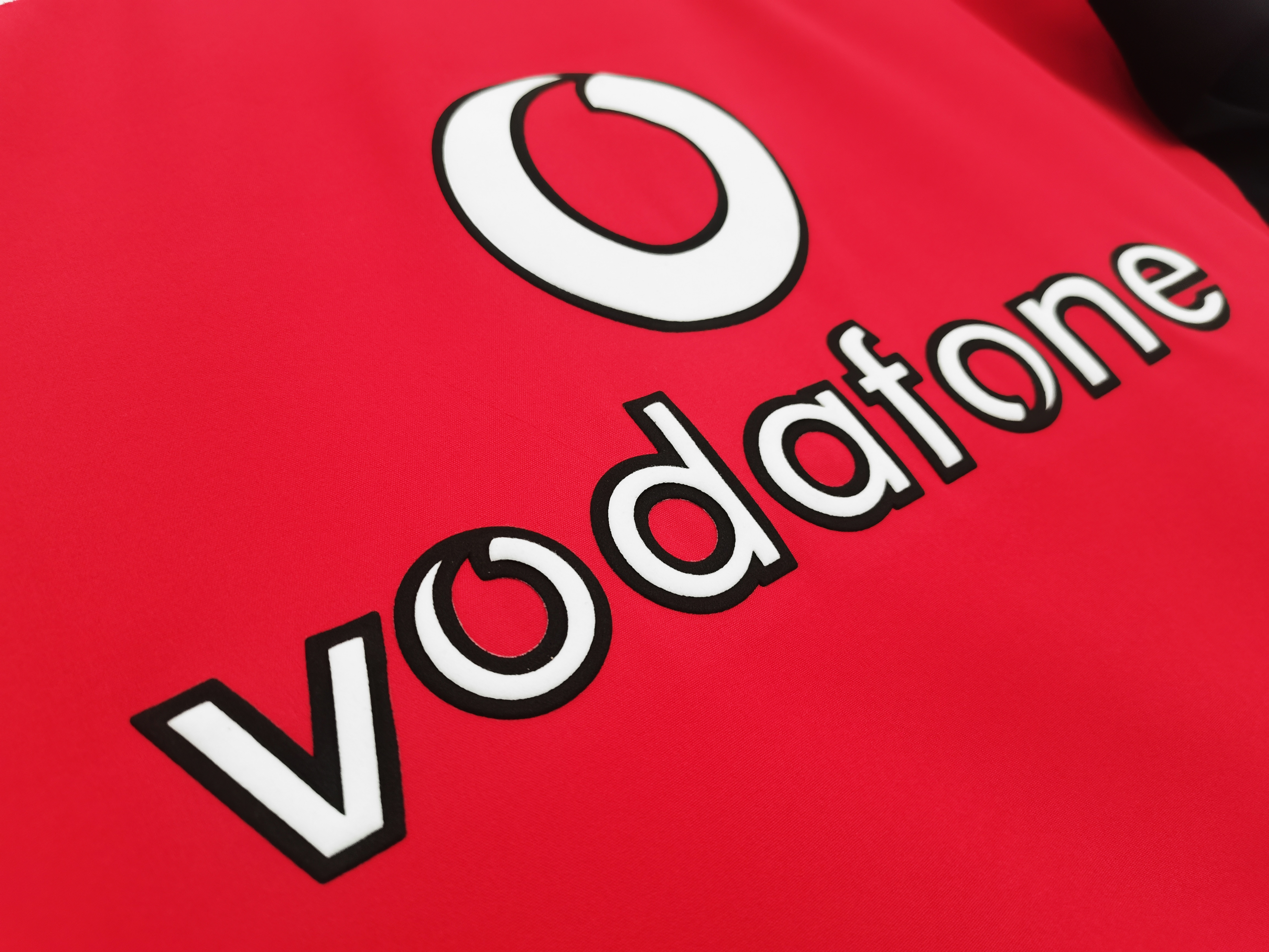 Retro  Manchester United 2002/04 Home Red 4