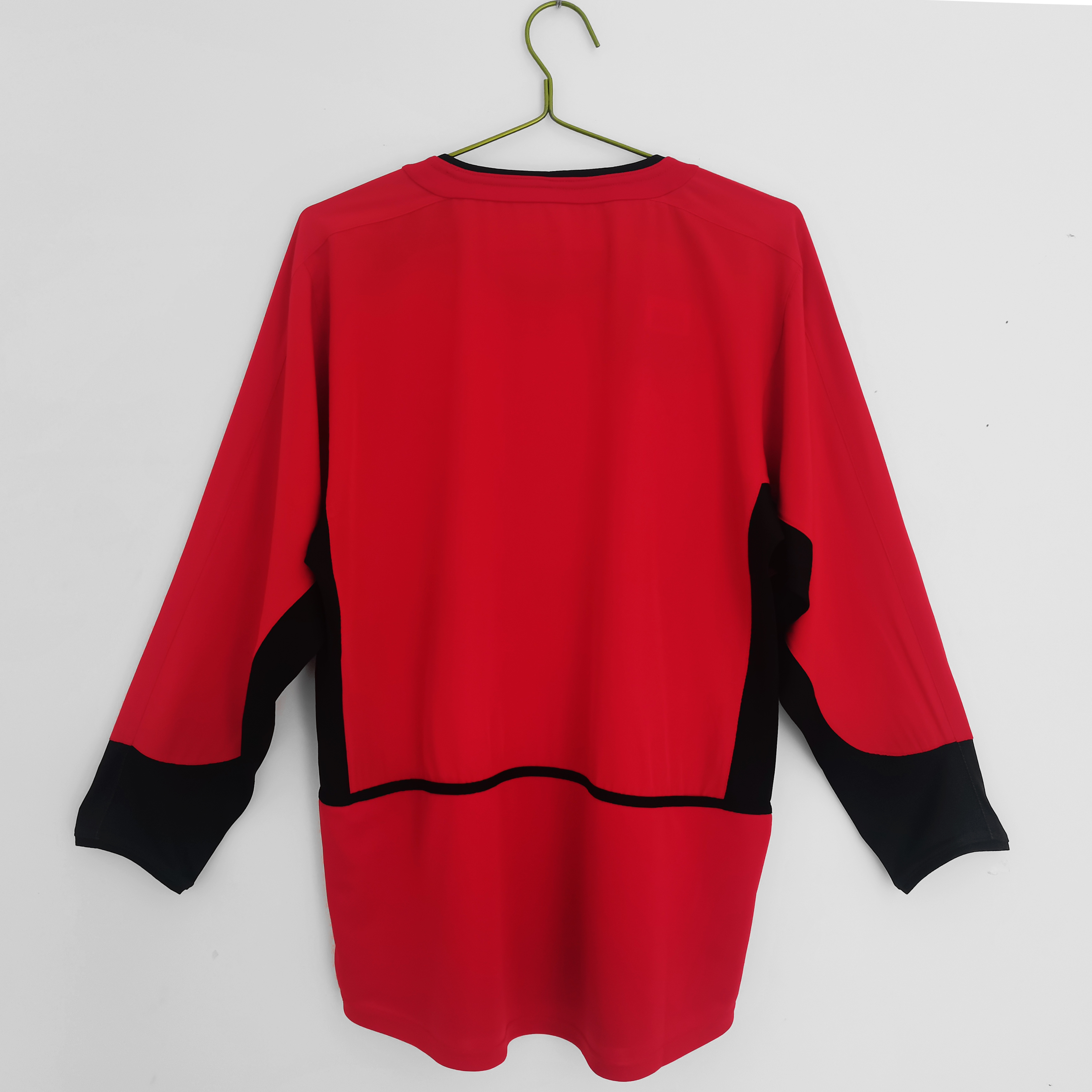 Retro  Manchester United 2002/04 Home Red Long Sleeves