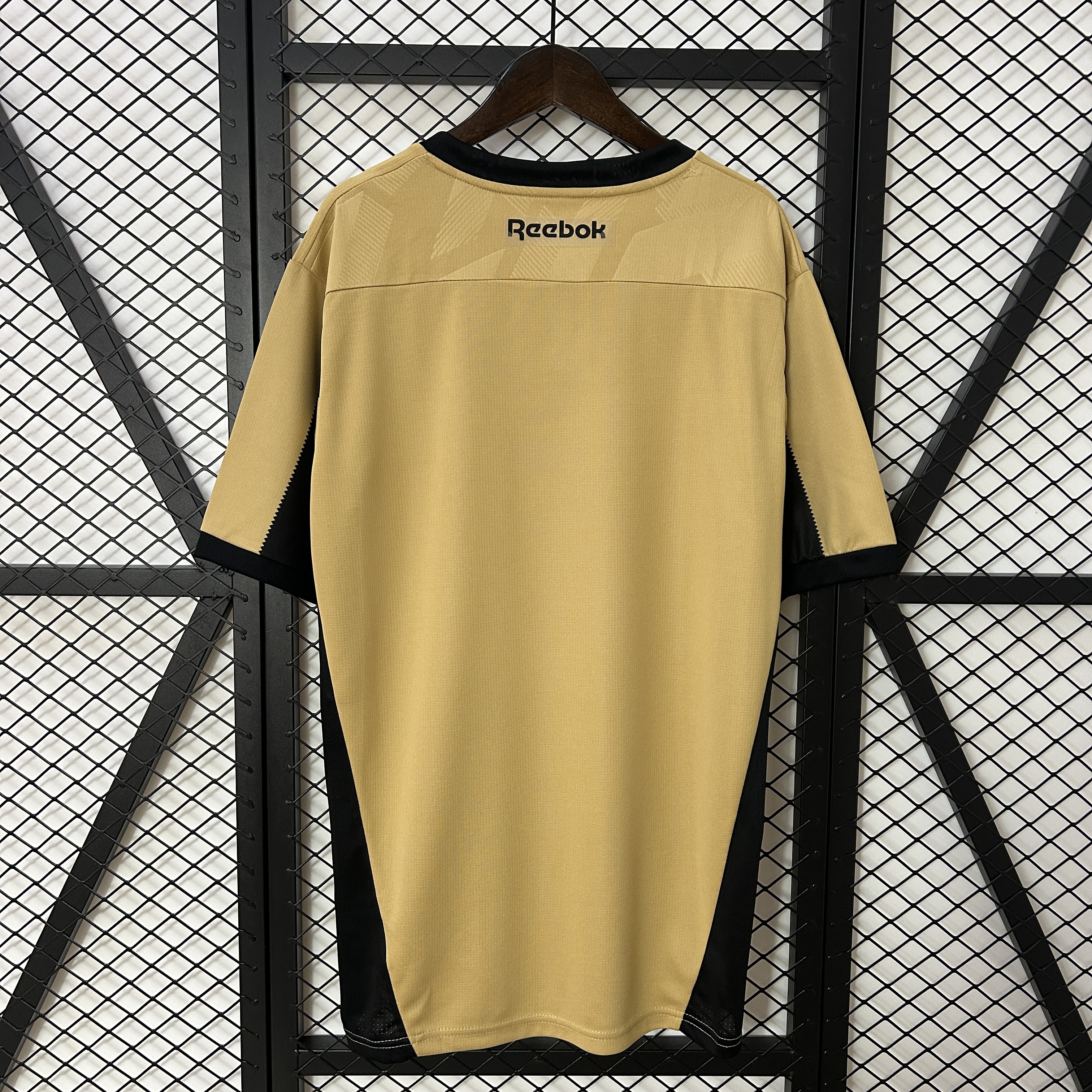 Botafogo 2024/25 Goalkeeper Gold